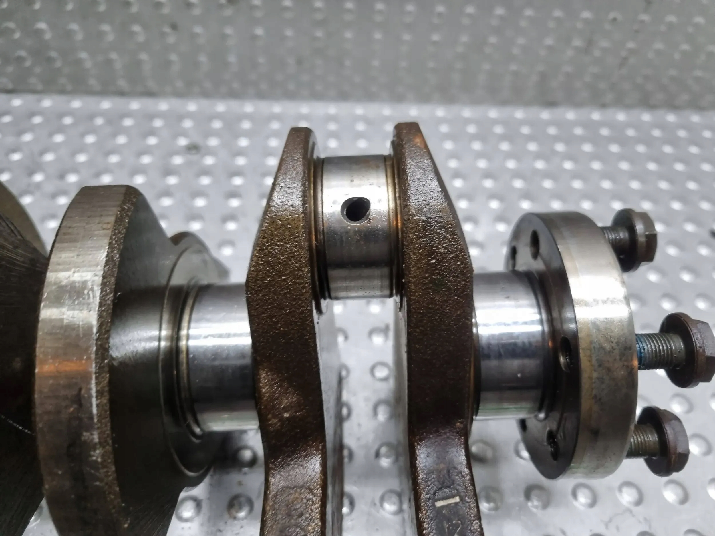 crank 03DD VW SKODA AUDI 1.2 12V 6V