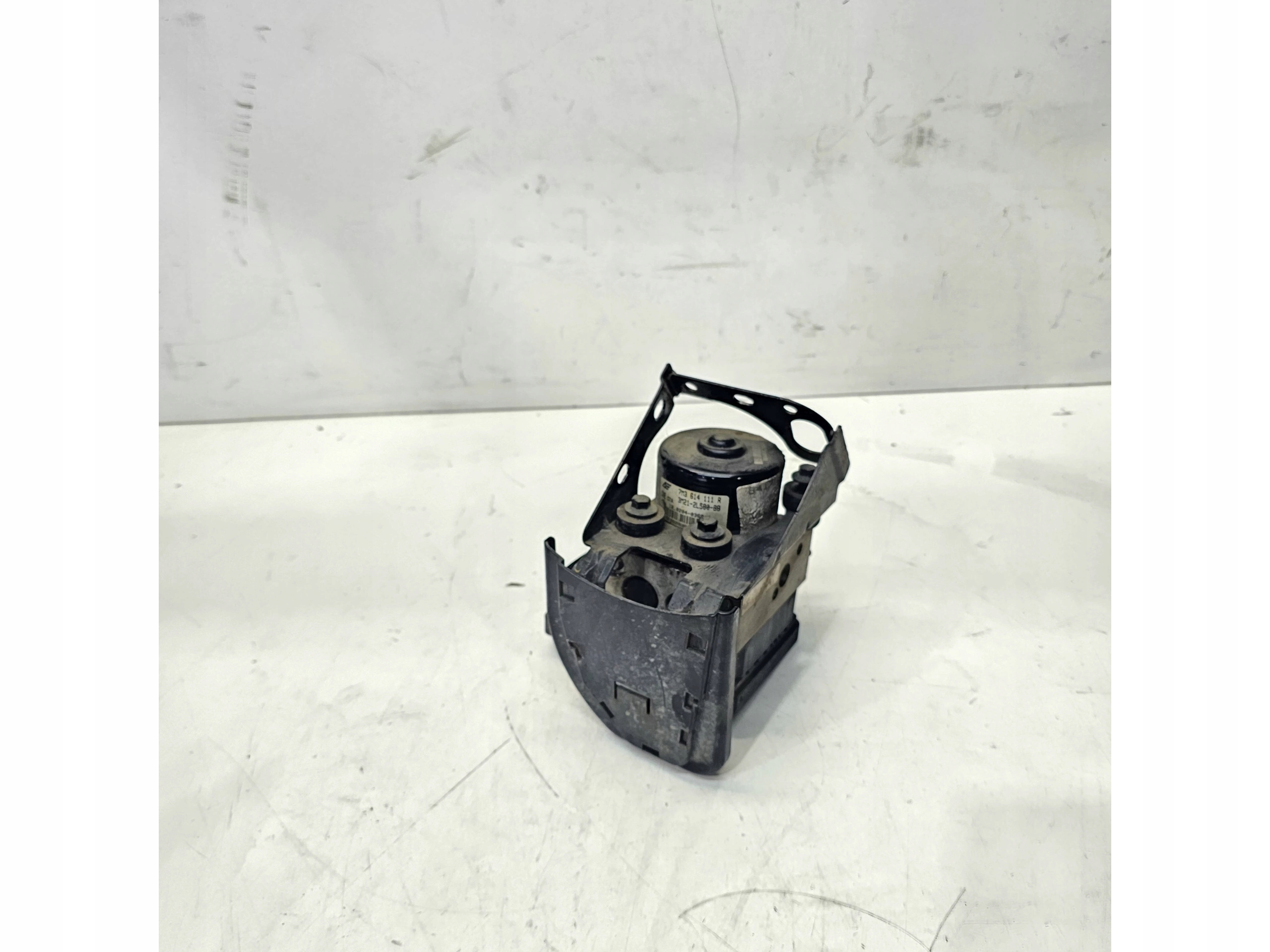 pump + control unit ABS ESP AUDI SEAT SKODA VW SHARAN 7M3907379H
