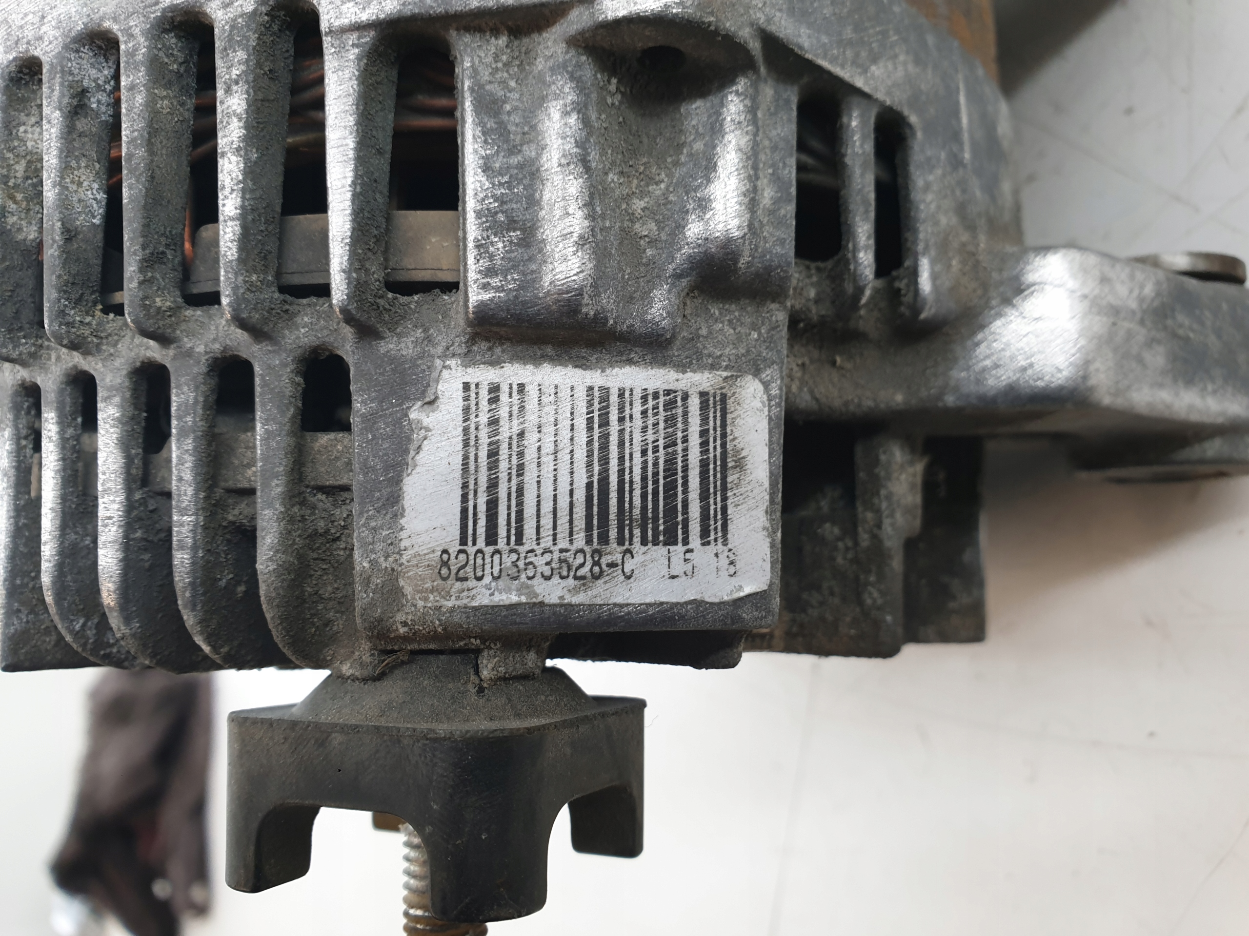 ALTERNATOR RENAULT SCENIC II 2 1.5 DCI 210 AMPER 8200363528-C 8200363528 Typ samochodu Samochody osobowe