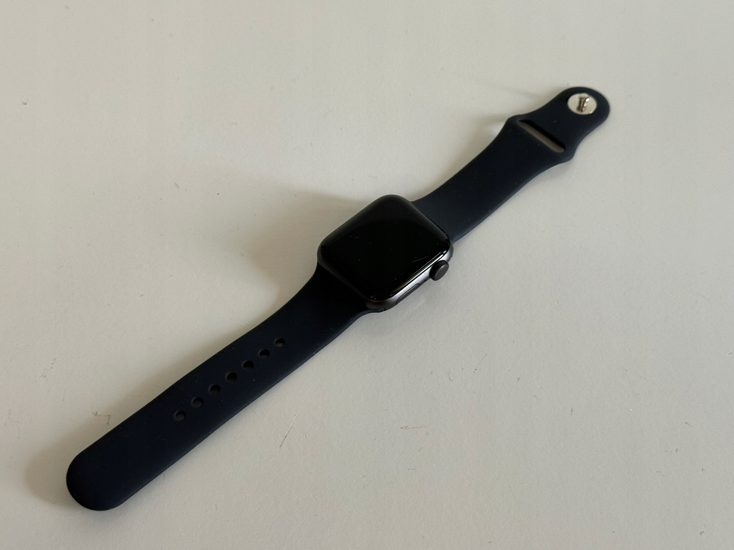 Apple Watch SE 40mm GPS GREY SZARY BEZ BLOKAD Transmisja danych brak
