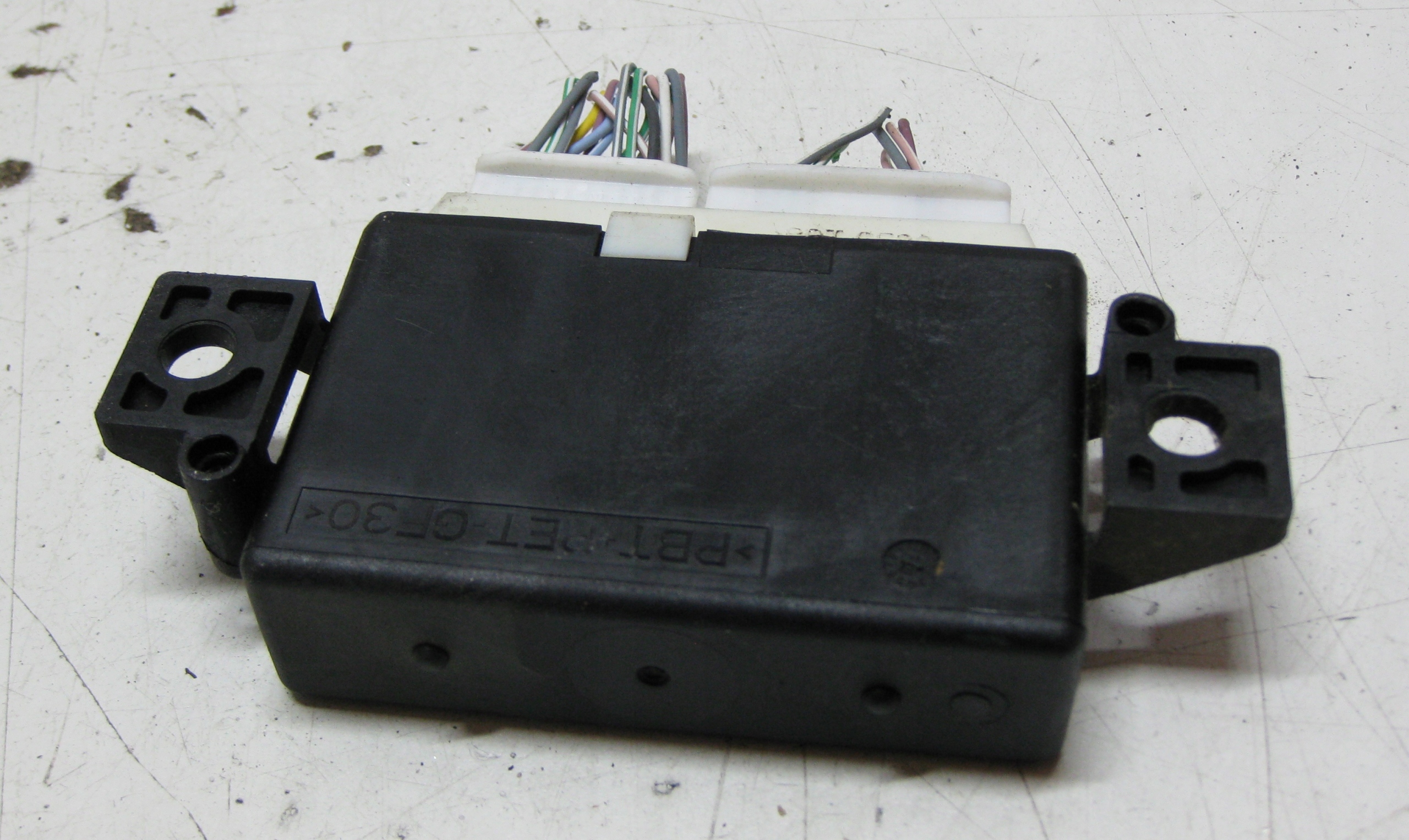 RENAULT KADJAR 1.6 DCI 15R module control unit PDC 259909164R