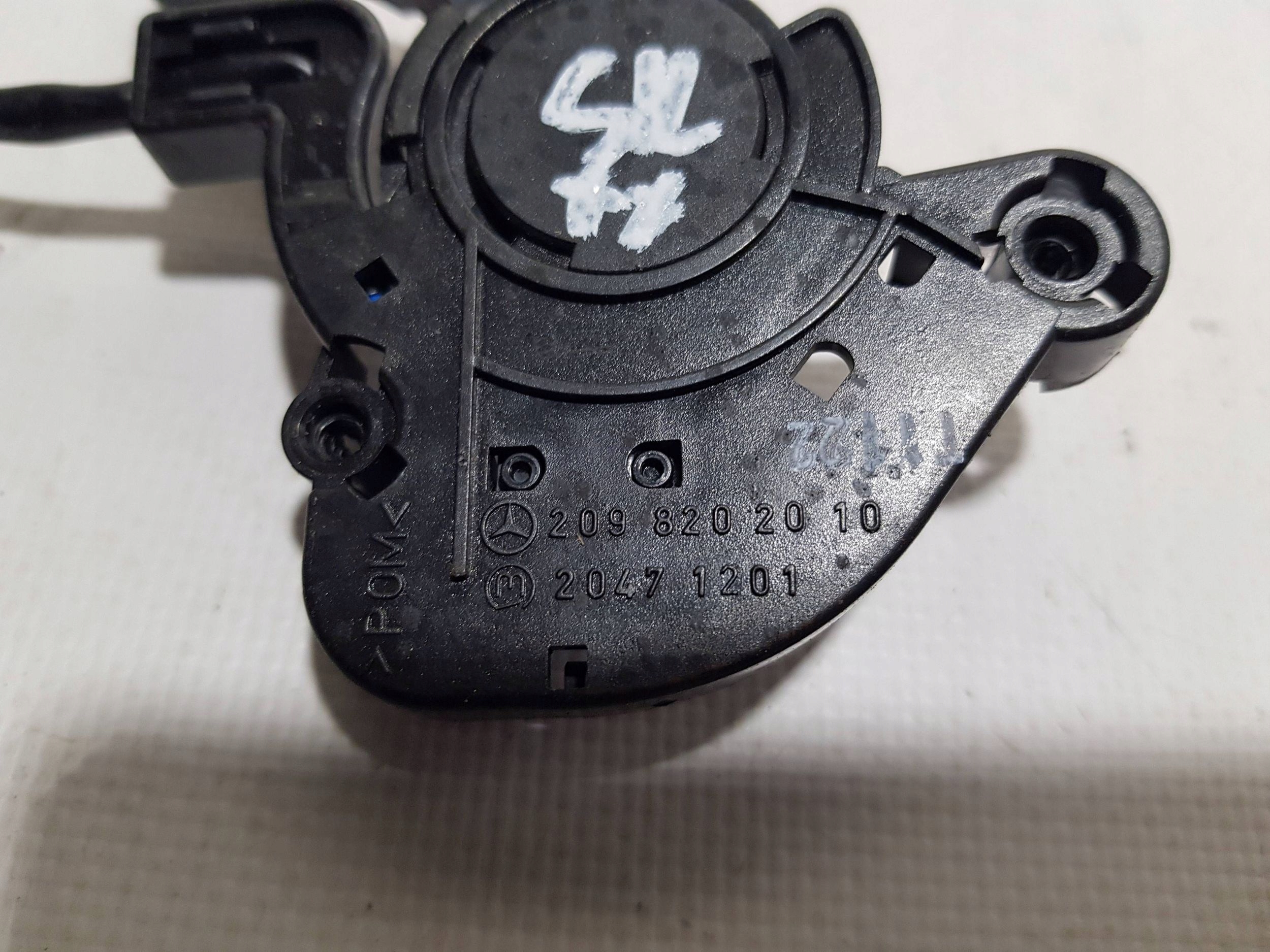 MERCEDES CLK W209 Sensor KRANCOWY KRANCOWKA dach 2098202010