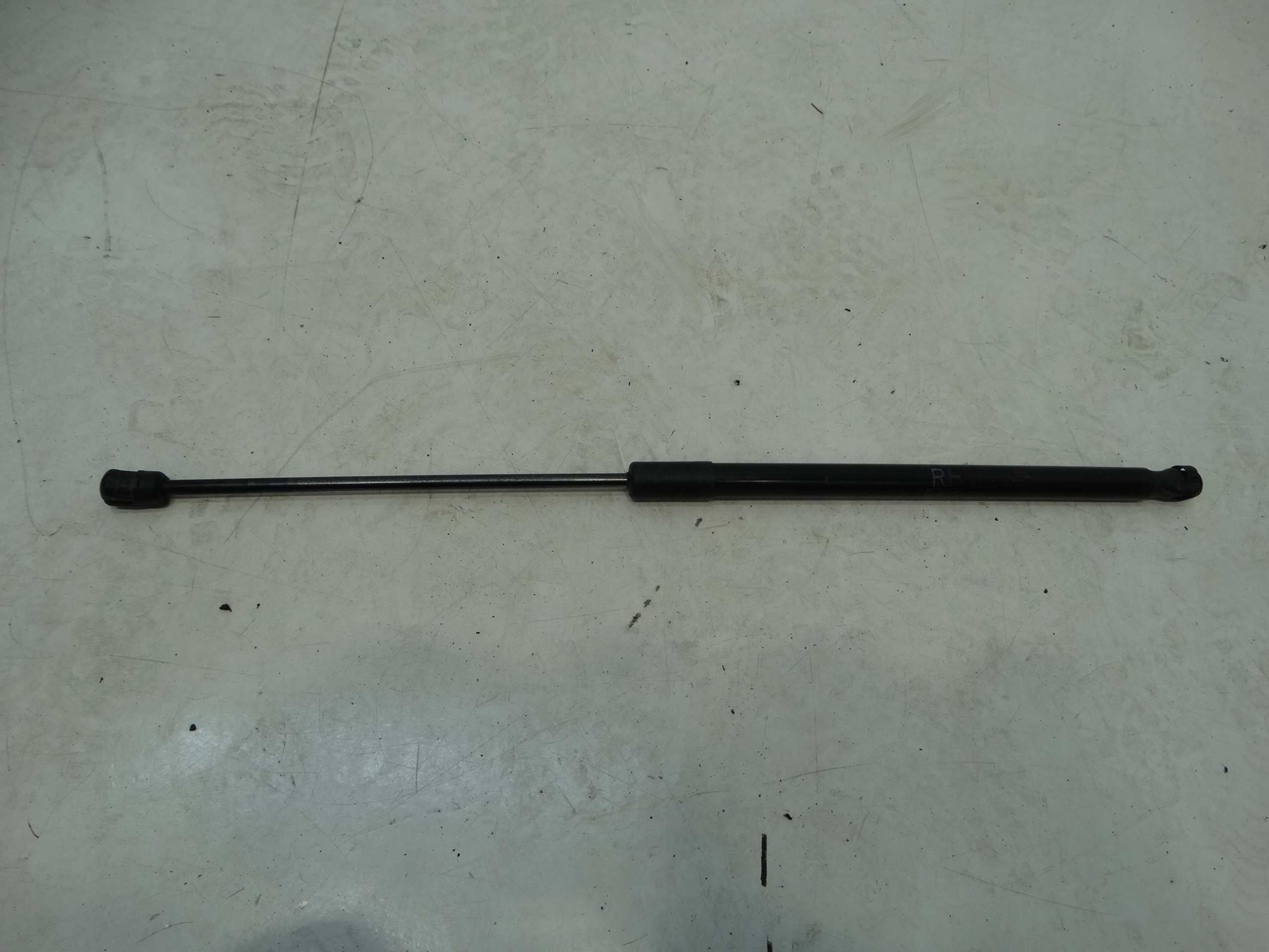 spring gas engine housing cover KIA HYUNDAI 81700-D7000