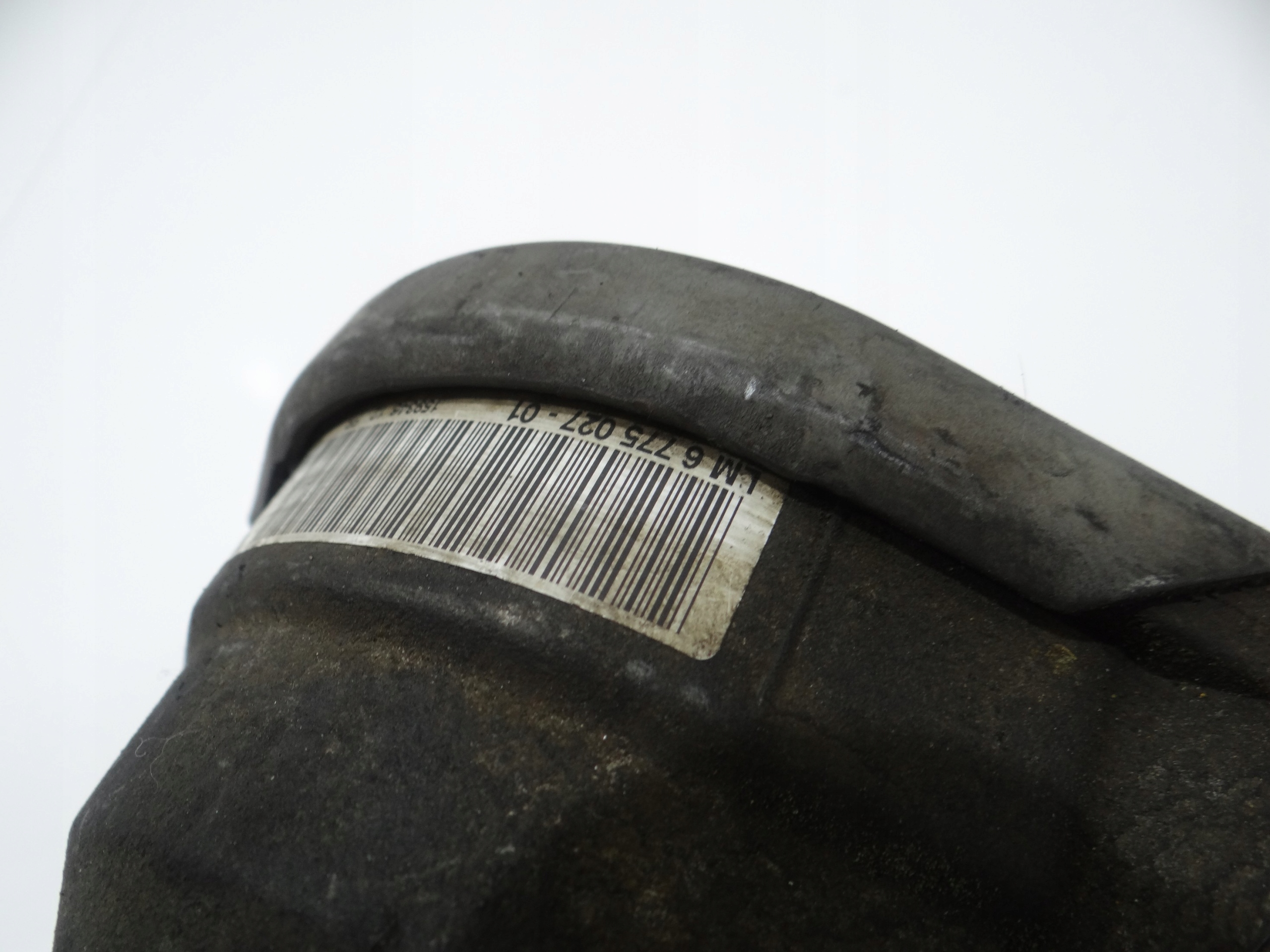 engine mount left BMW E60 E61 E63 N52 6775027