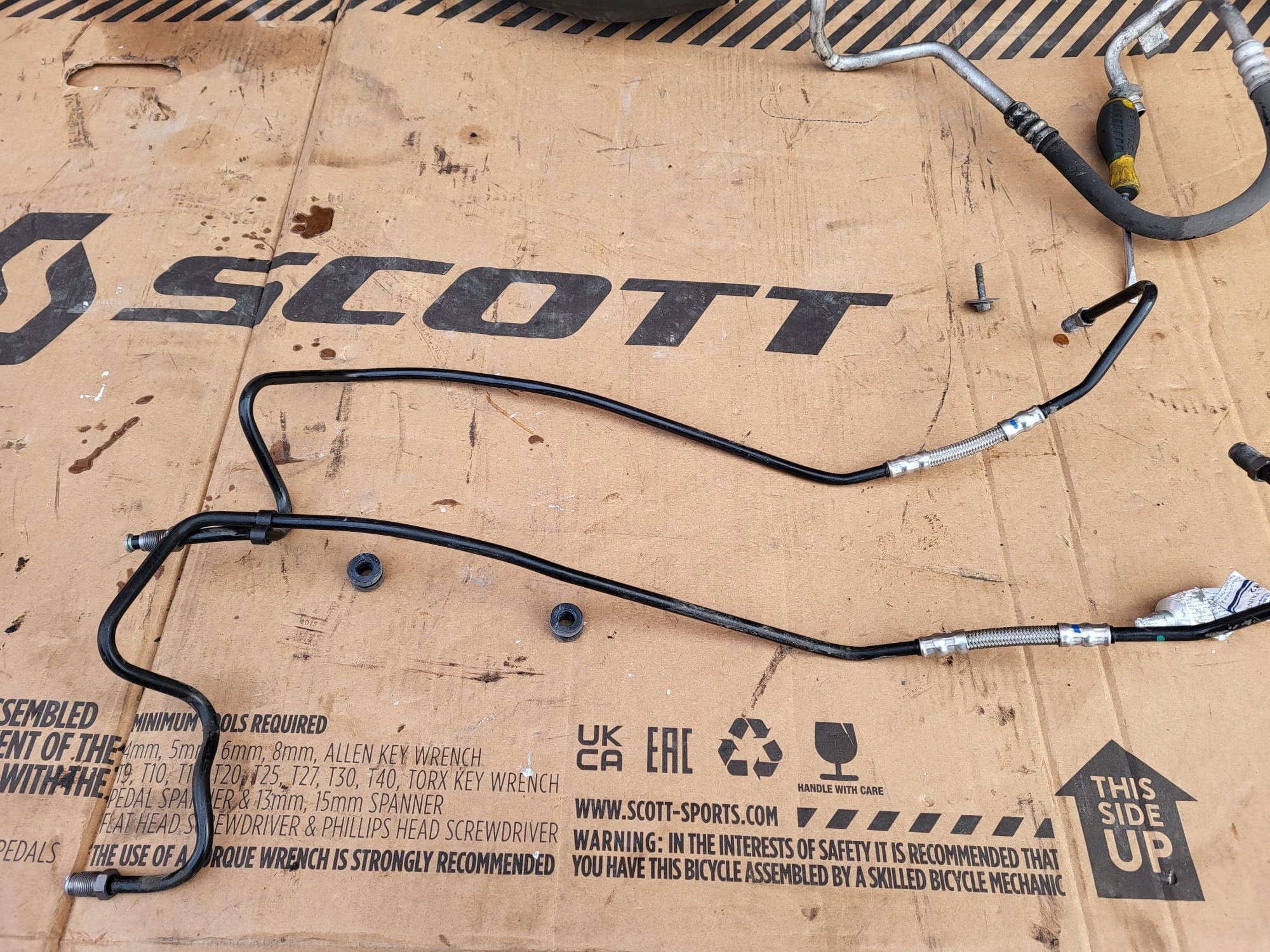 CITROEN C 4 II b 7 DS4 тормозной шланг ESP