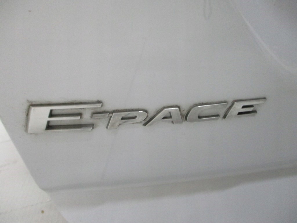 Klapa JAGUAR E PACE EPACE 18r KAMERA Typ samochodu Samochody osobowe