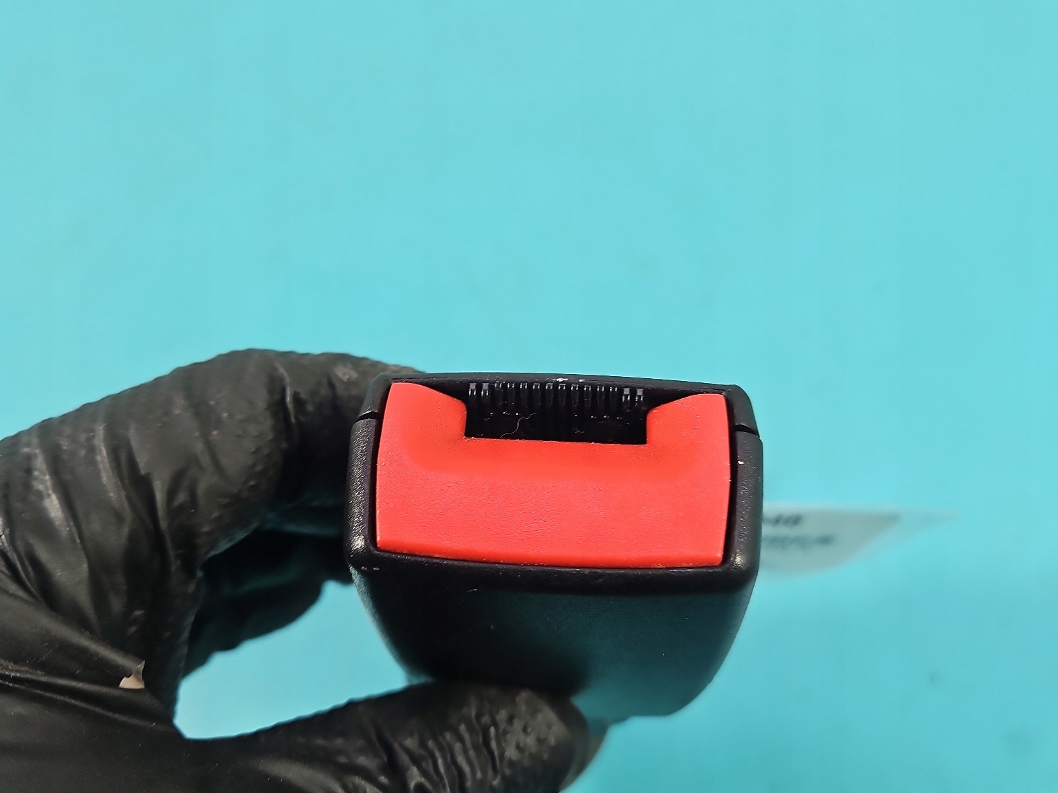 ремень безопасности правый - vw UP 1S0857740A