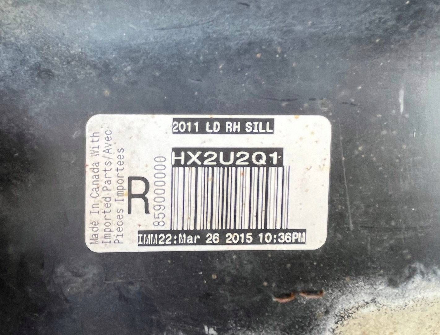 threshold right moulding cap threshold of the threshold right Dodge Charger 2015-2023