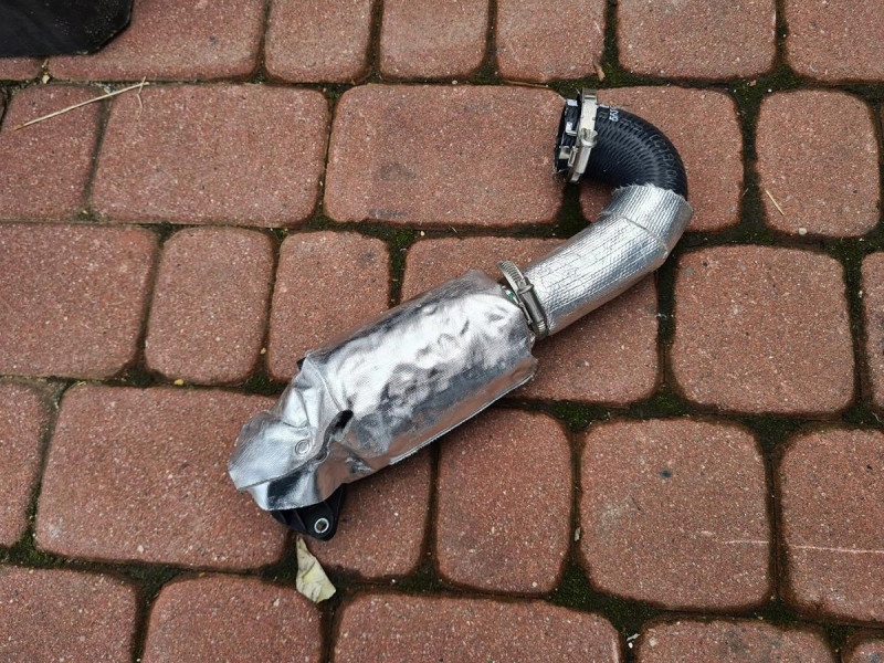 rohr intercooler 1.5D Opel Astra K V 55514217