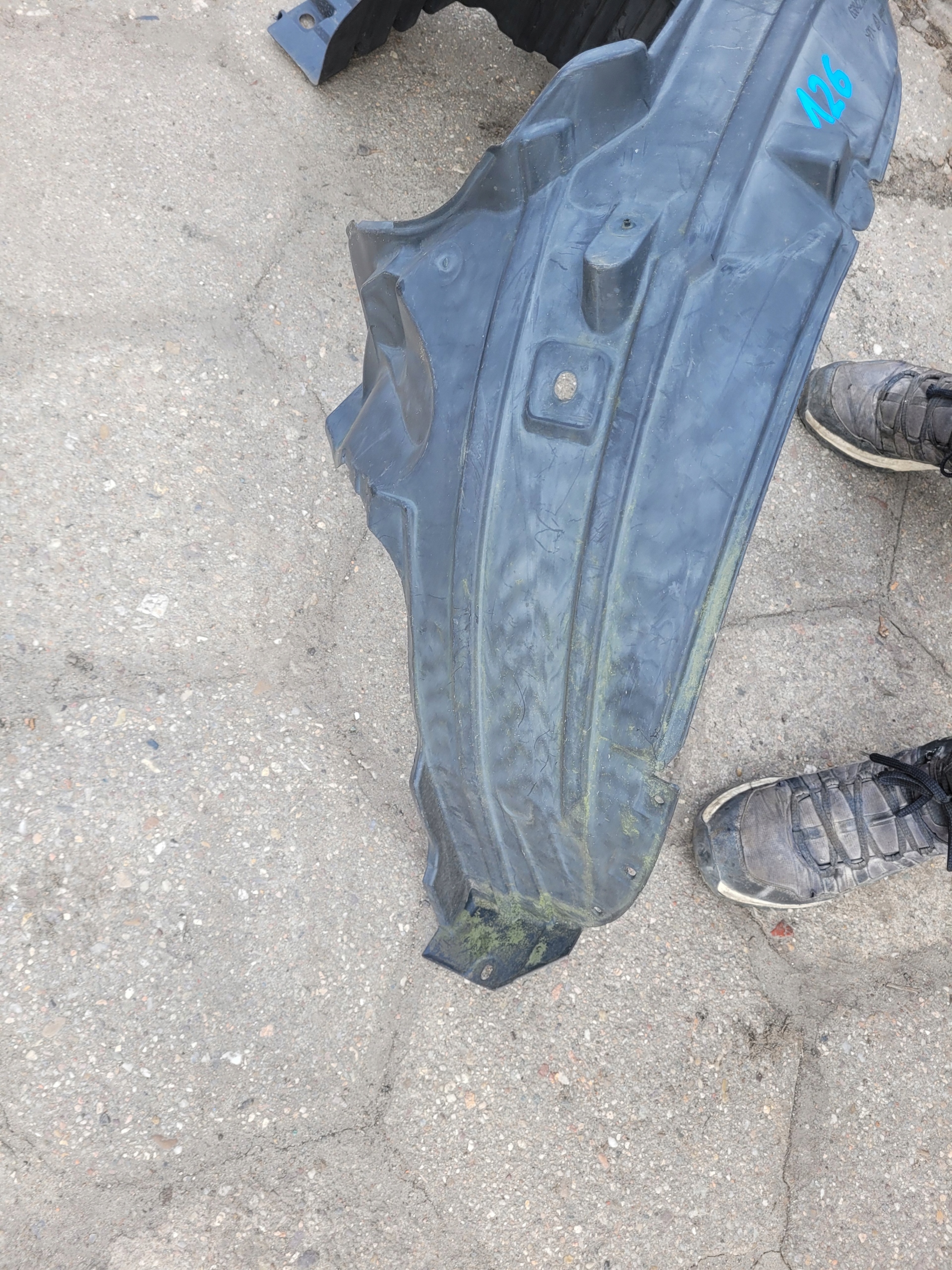 mudguard front front right NISSAN MICRA K12