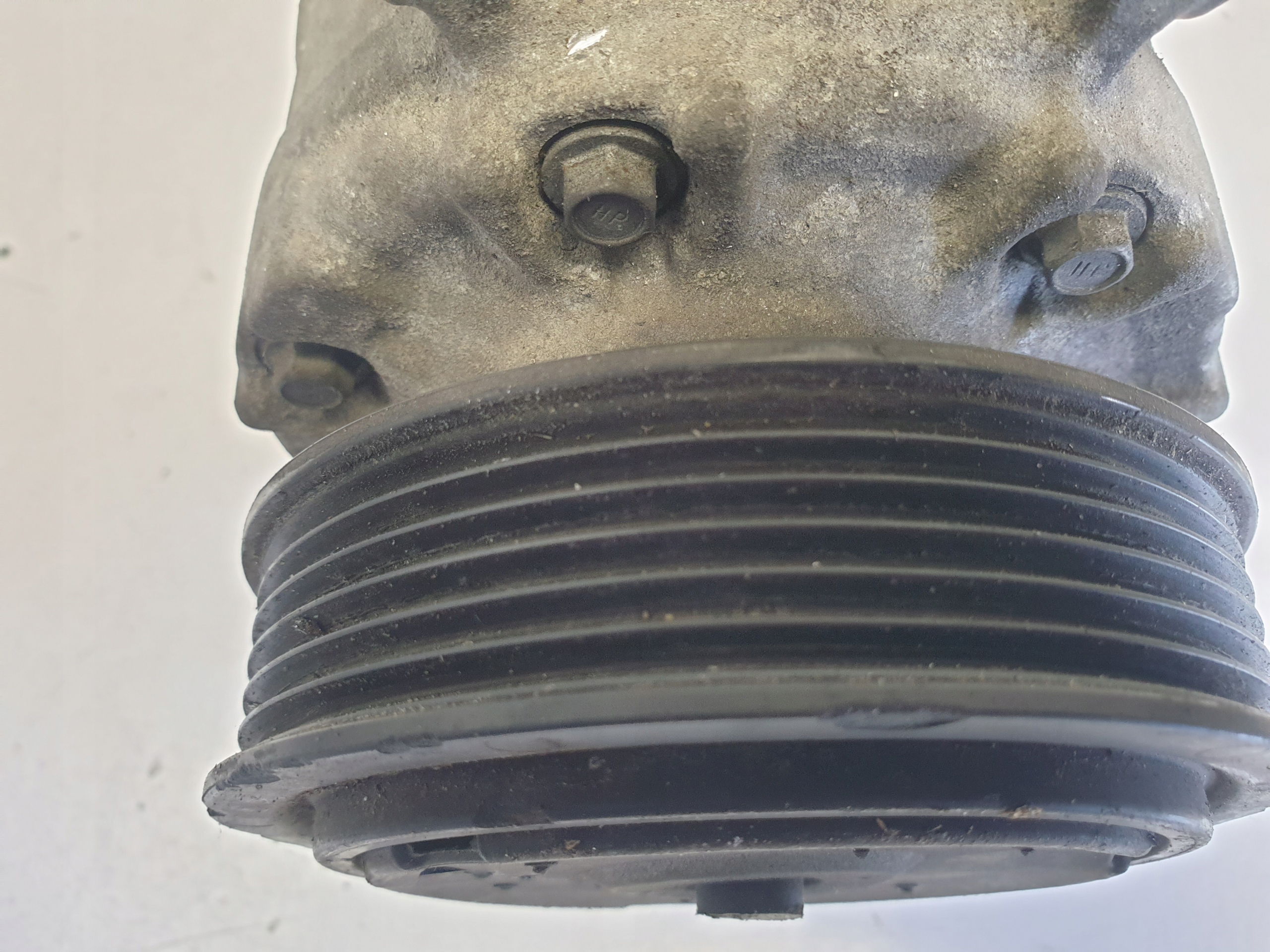 volkswagen oe 1K0820859C Компрессор кондиционера