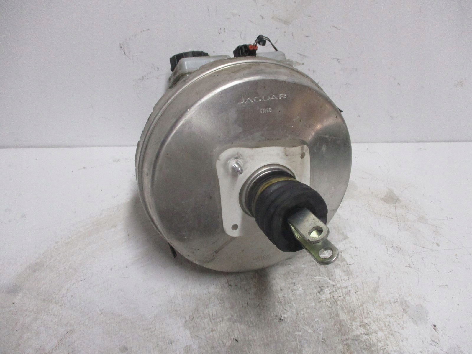 servo servo JAGUAR HK83-2B195-AE