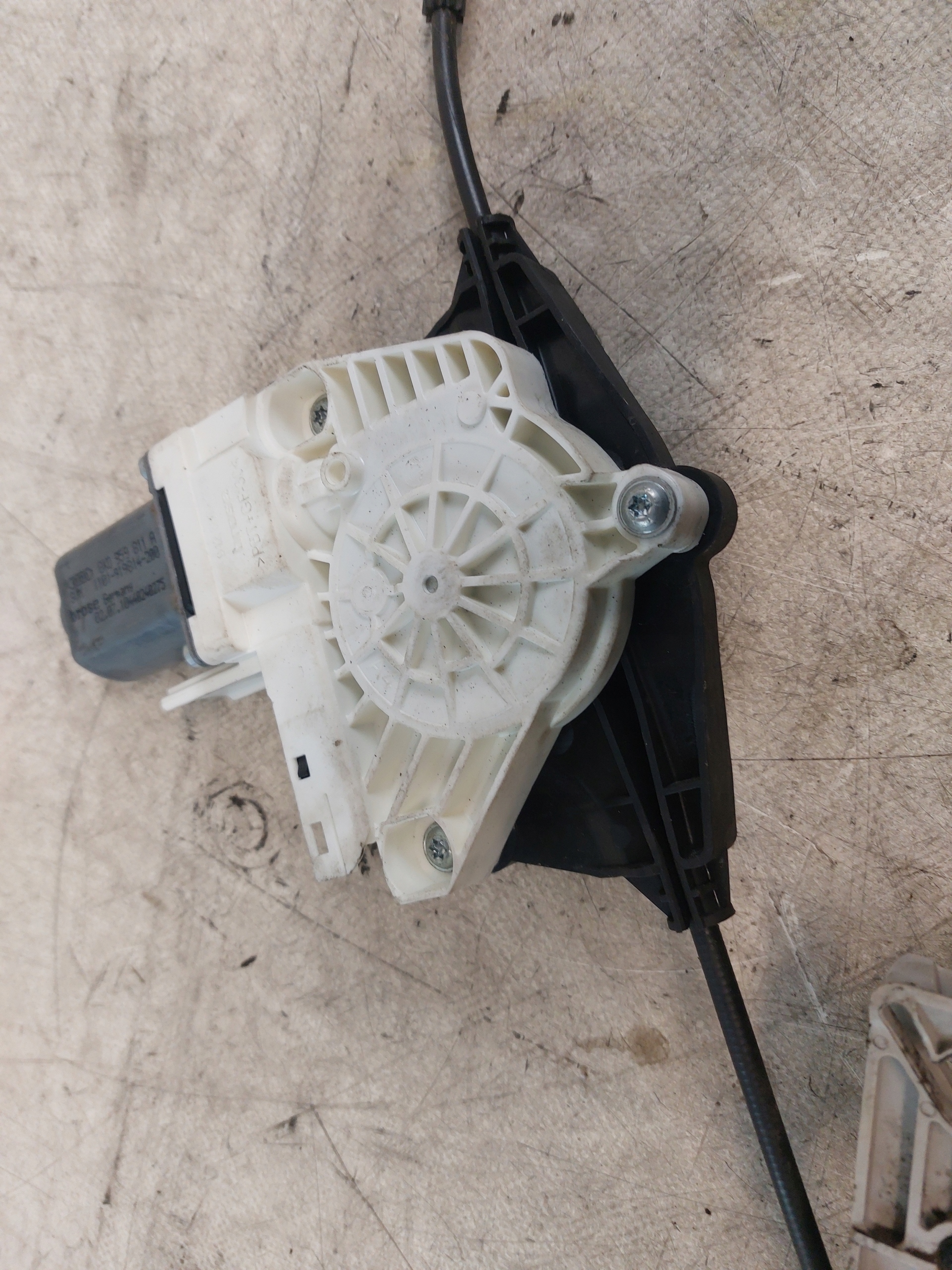 mechanism windows left rear part AUDI A4 B8 KOMBI
