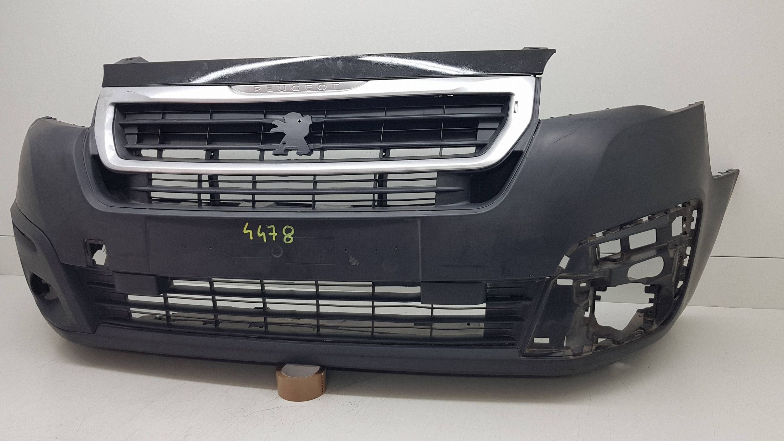 PEUGEOT PARTNER IV 4 2015 - bumper front 9810923277