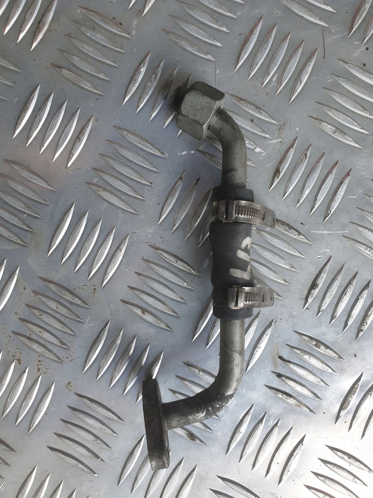 RURKA OLEJU TURBINY IVECO DAILY 2.3 Producent części Iveco OE