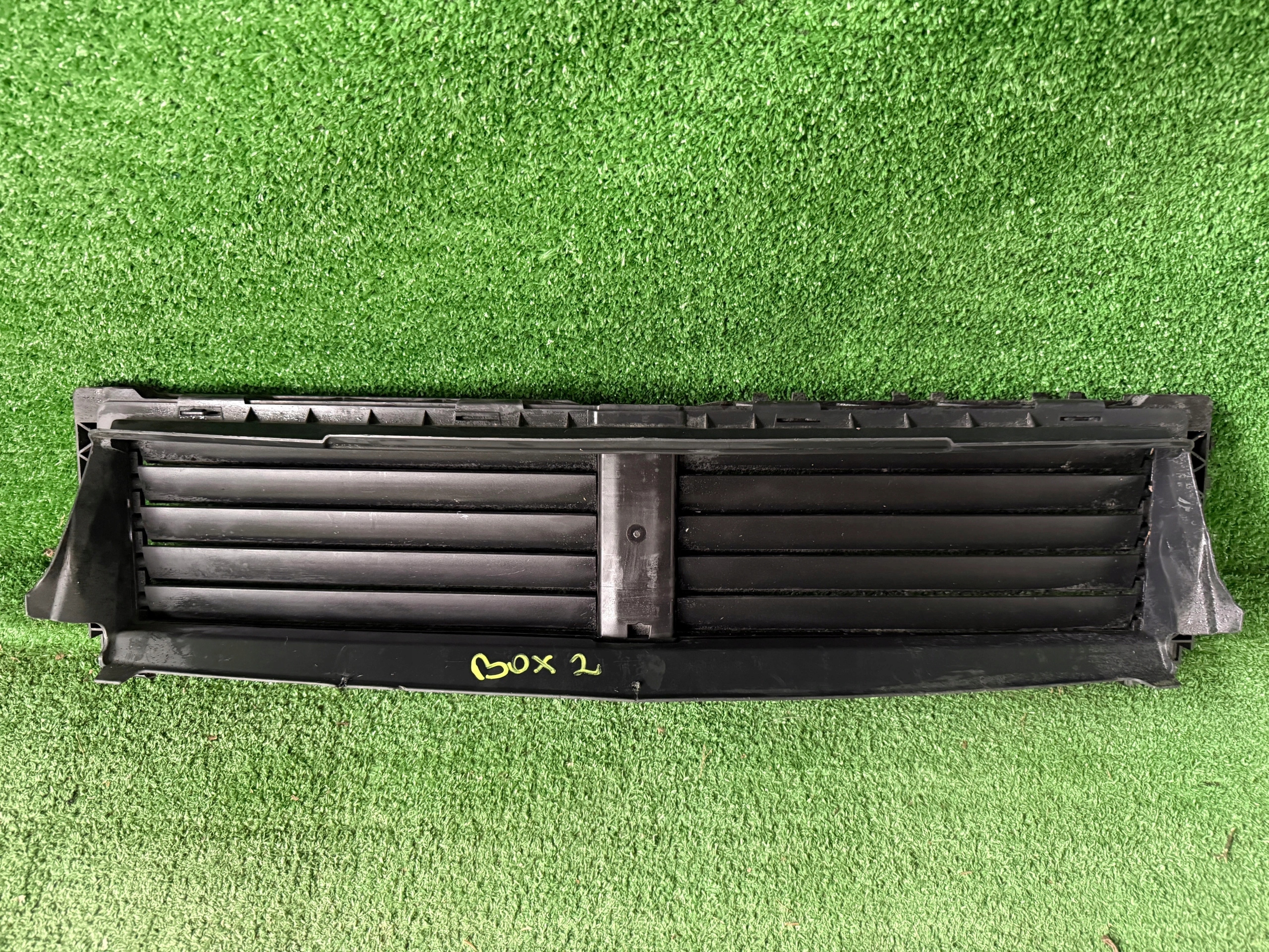 MERCEDES A KLASA W177 support panel for radiators blinds air line A1778850103