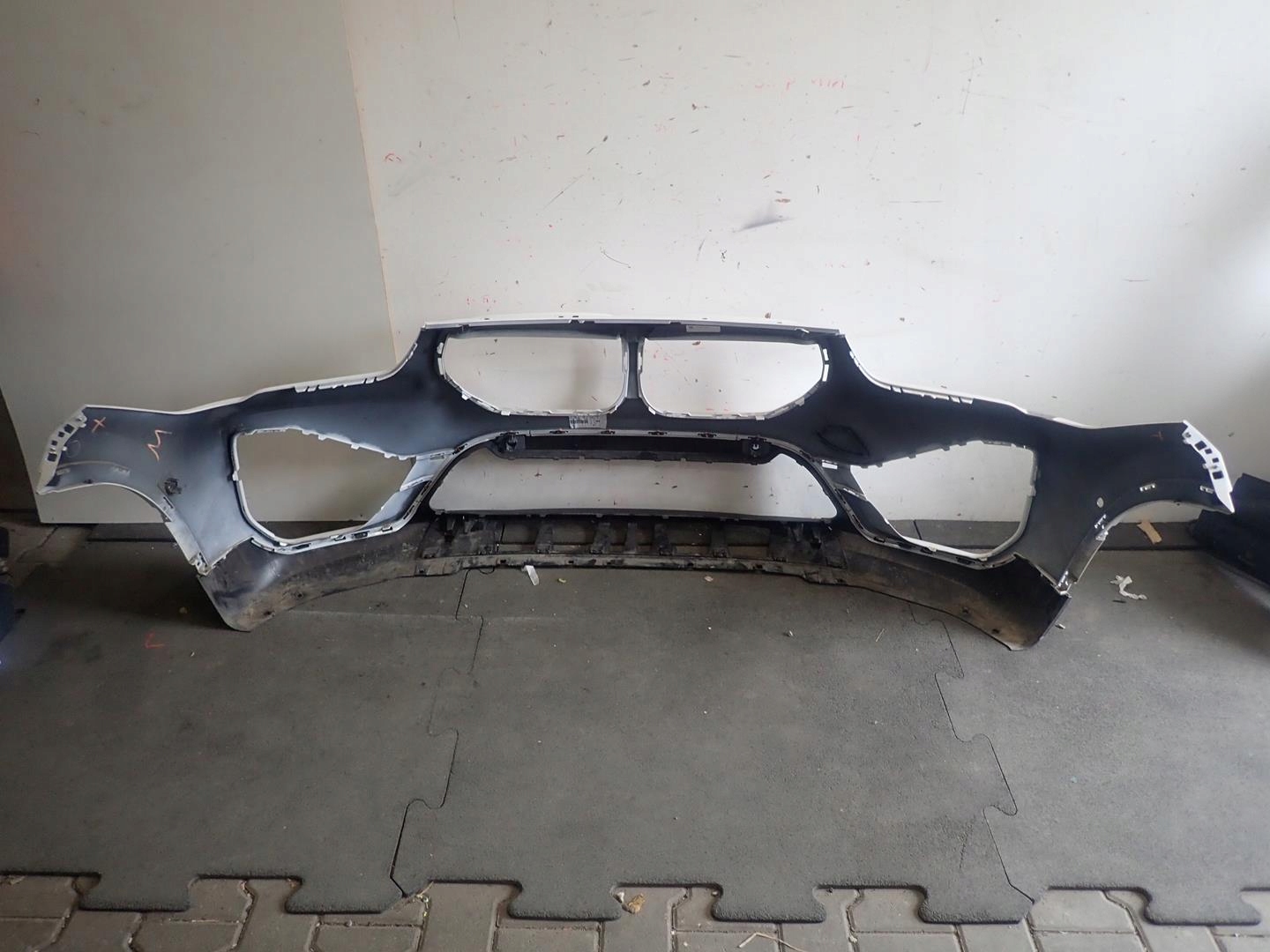 bumper front front BMW X1 F48 LIFT 2019