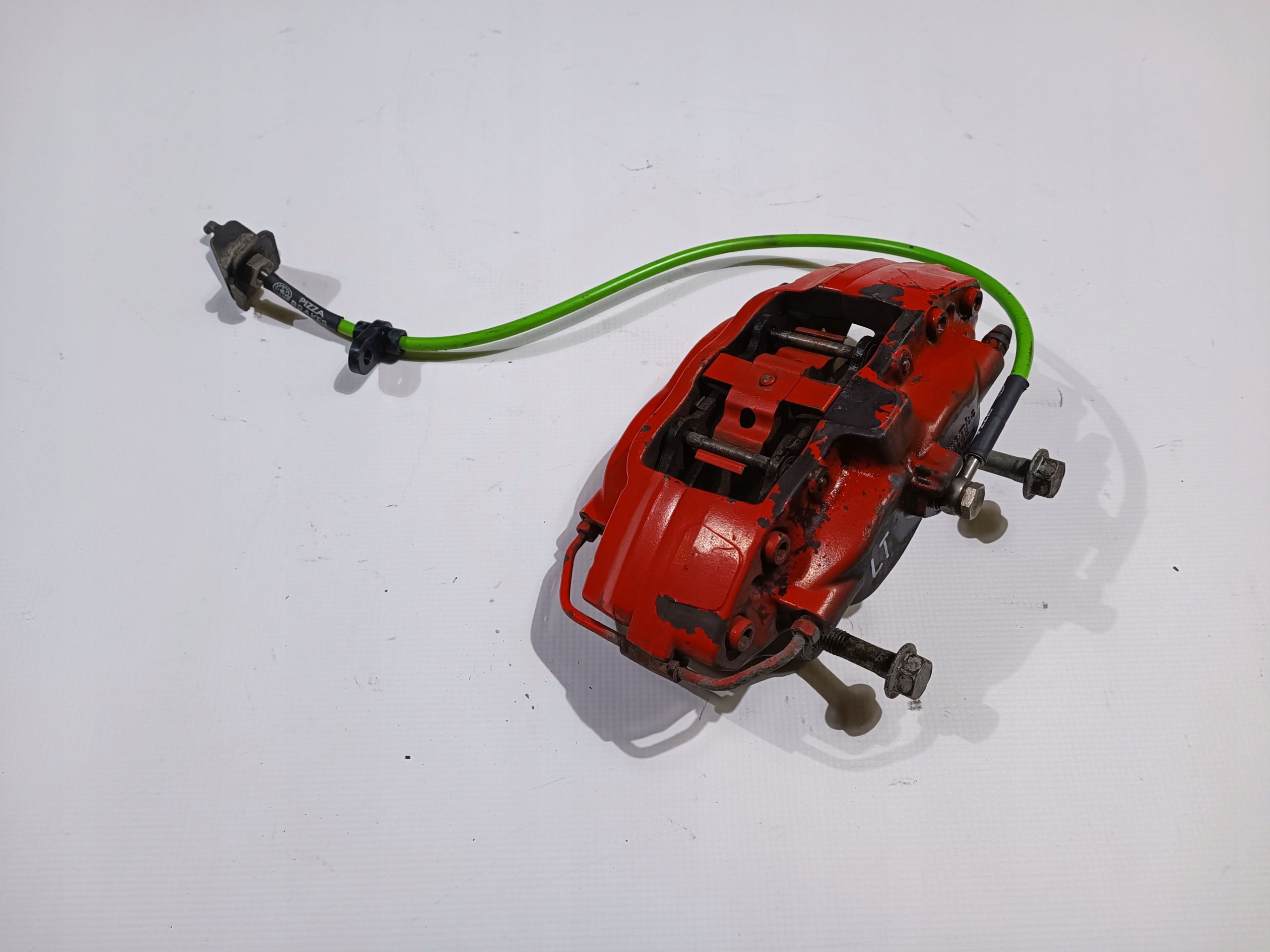 caliper brake Camaro SS left rear part 2009-2015