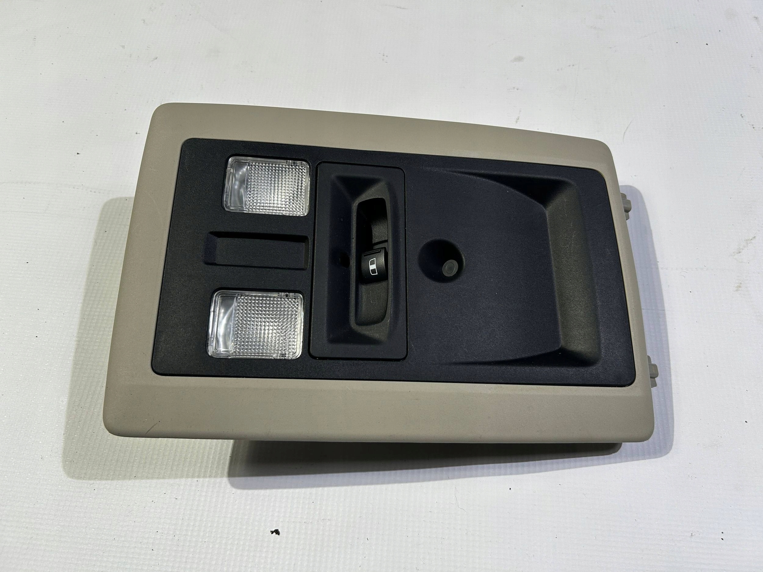 light cabs panel of the roof front front Dodge RAM 1500 2013