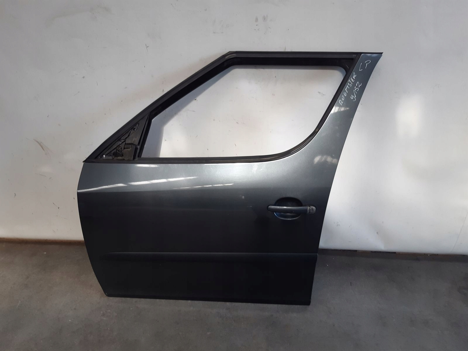 door front front left Skoda Roomster 9153