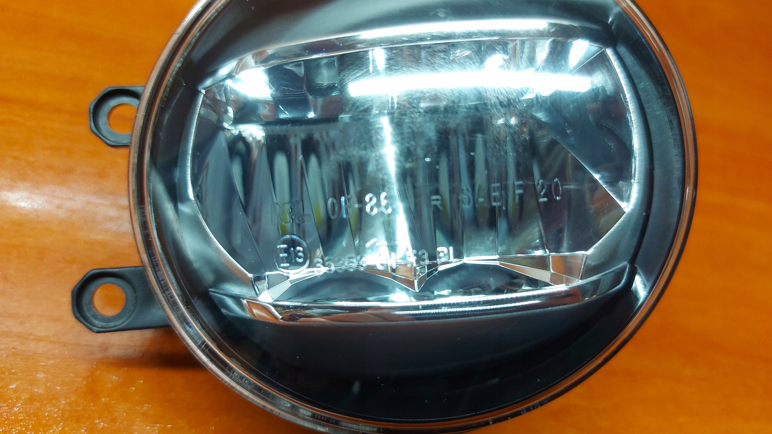 fog light right front TOYOTA LAND CRUISER 15-19