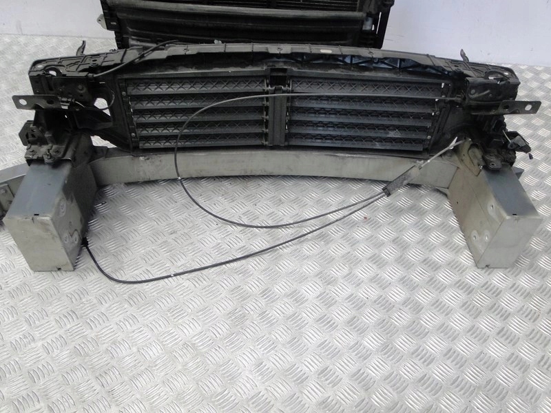 31368232 PAS PRZEDNI CHŁODNICE VOLVO XC60 2.0D D4 2019 Numery katalogowe zamienników 31368232