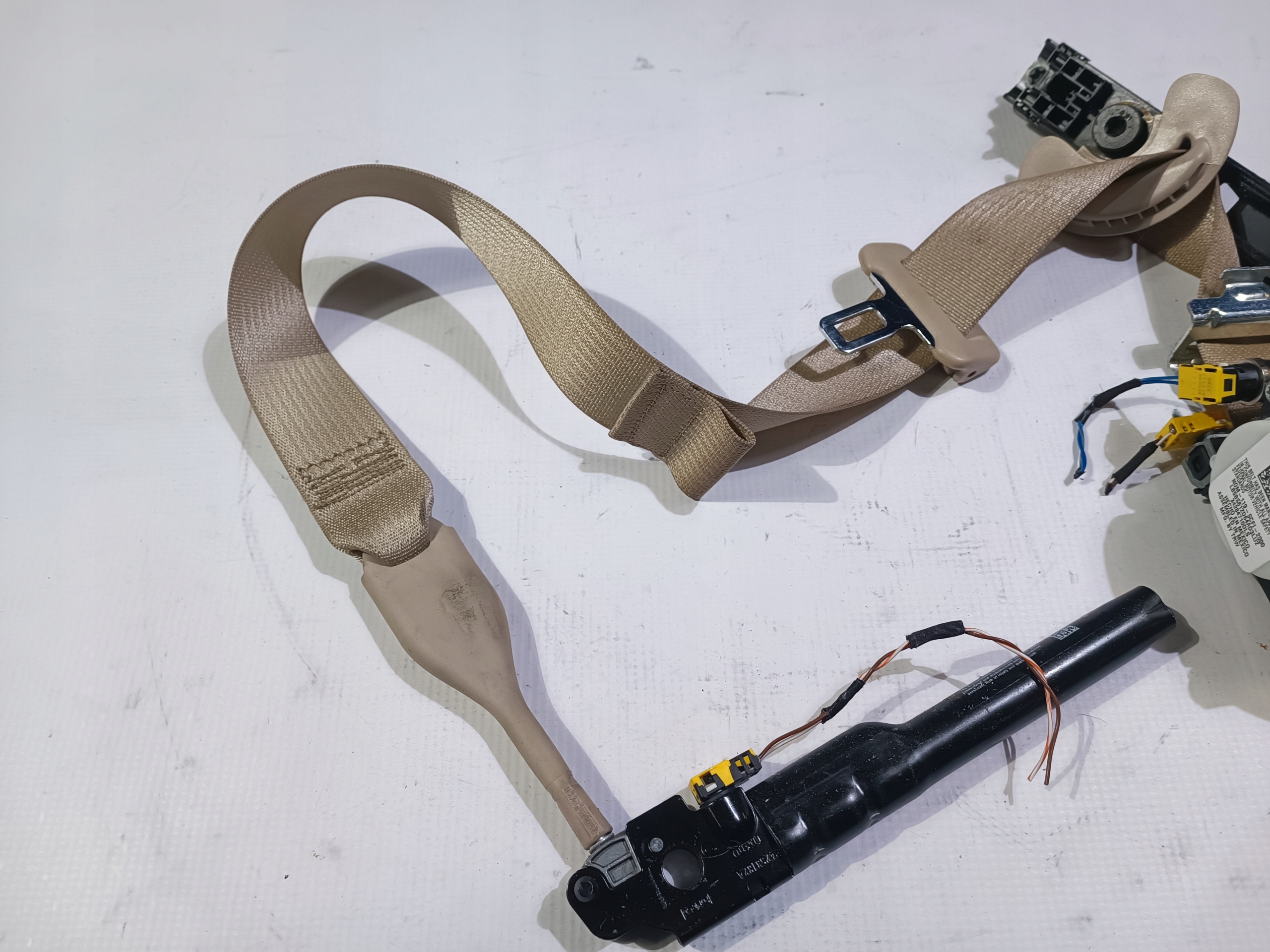 Gurten Sicherheits Spanner rechts des Beifahrers Ford Explorer 2020