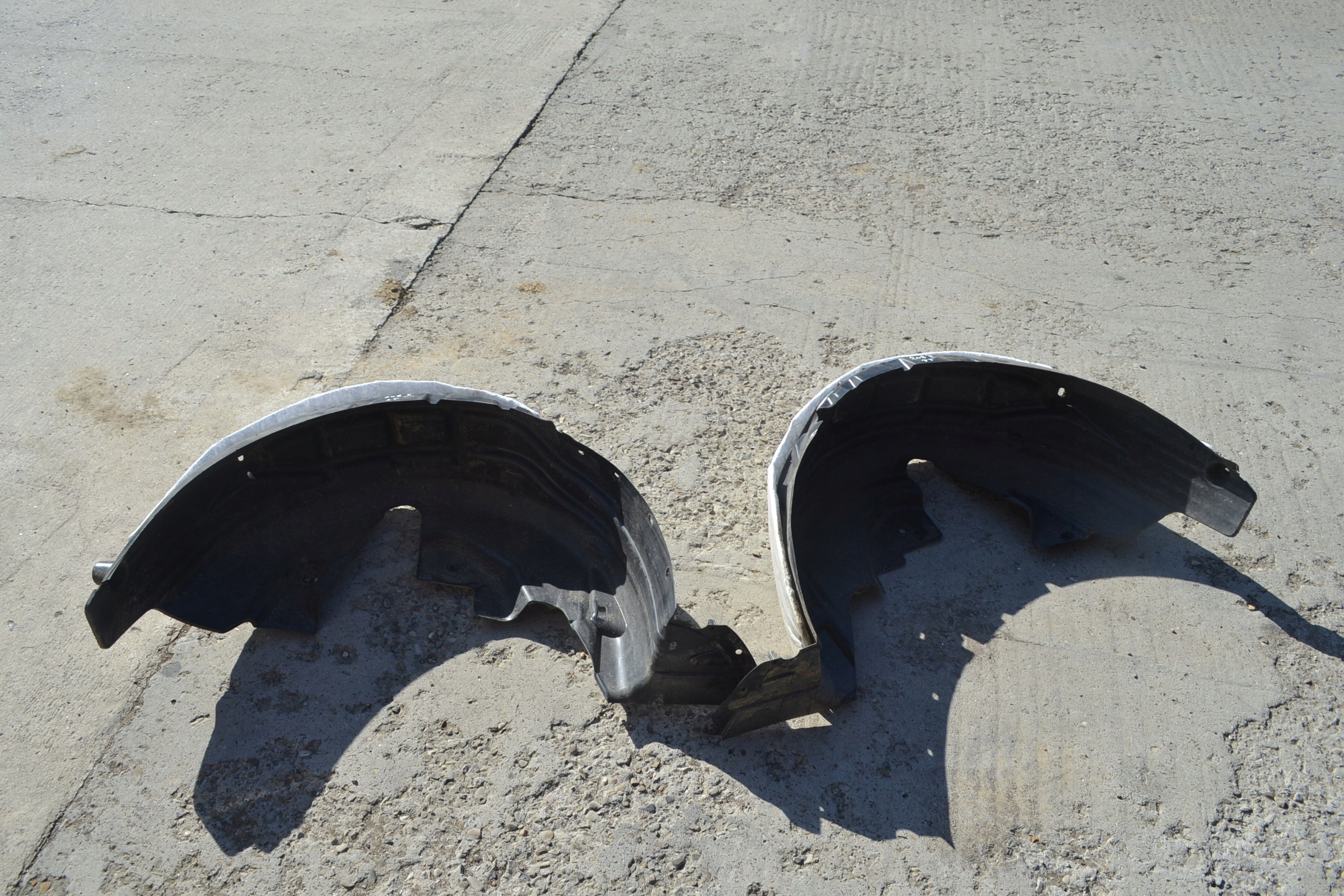 mudguard right rear part rear. tylnie Peugeot 208 II