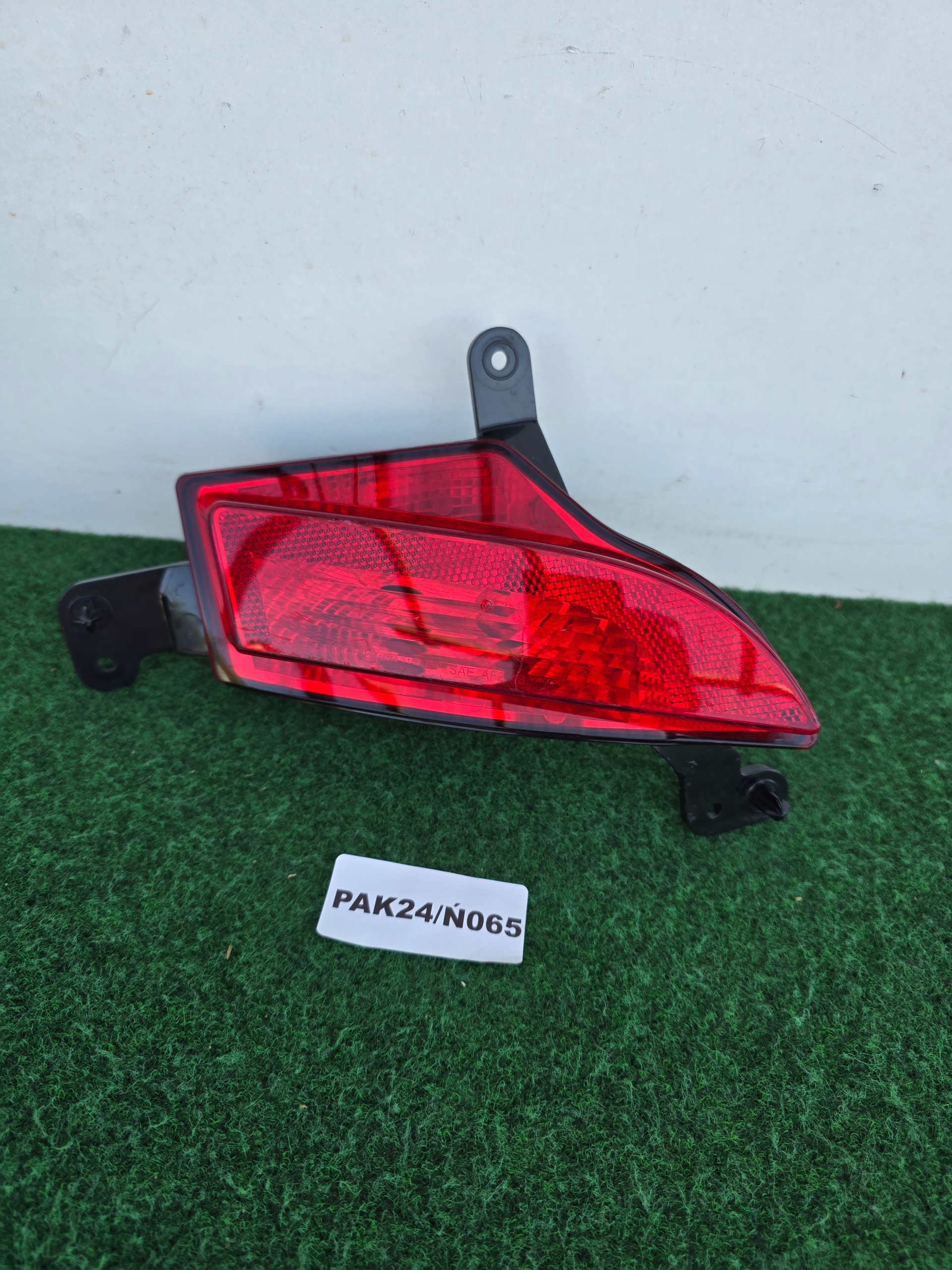 JAGUAR E-PACE left light light fog lights W bumper rear part PAK24/N065