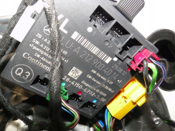 MERCEDES E KLASA W212 MODUŁ DRZWI LEWE A2129004014