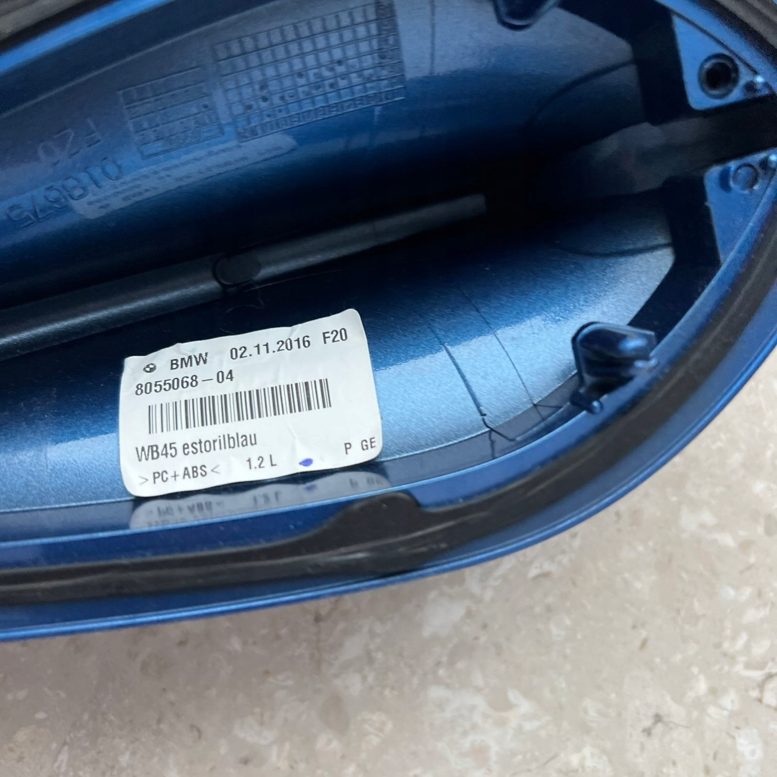 BMW3 F31 SCATOLA anteny 8055068-04