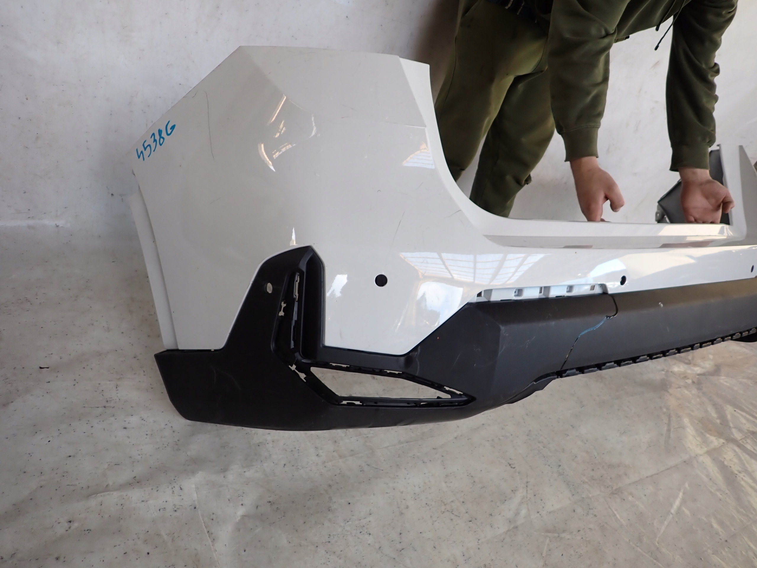 BMW X1 U11 22- bumper rear part rear PDC