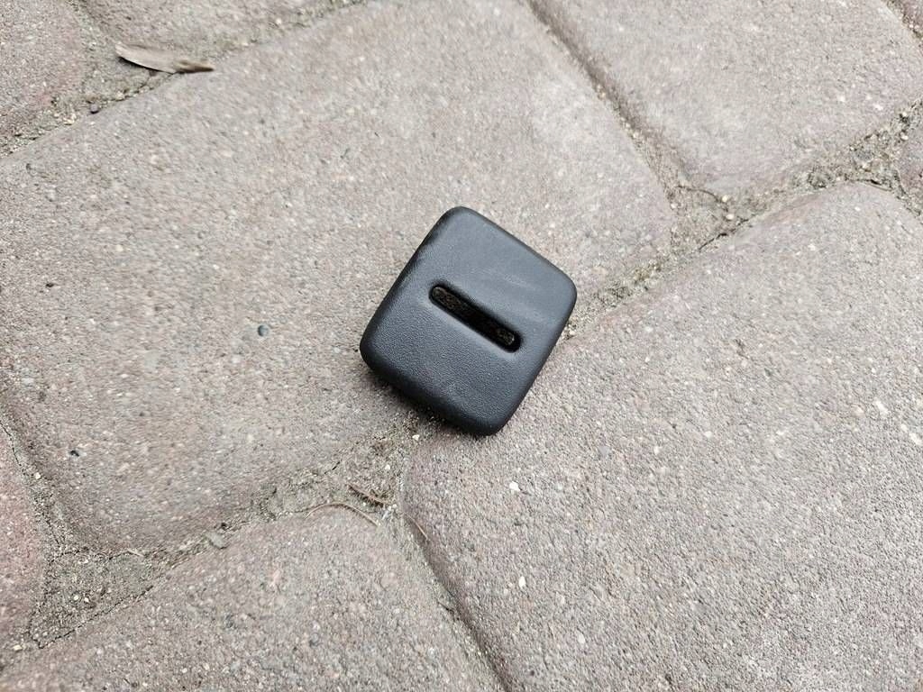 Gehäuse Blende Abdeckung SITZ kanapy heck hinten pasow Opel Insignia B 3902570