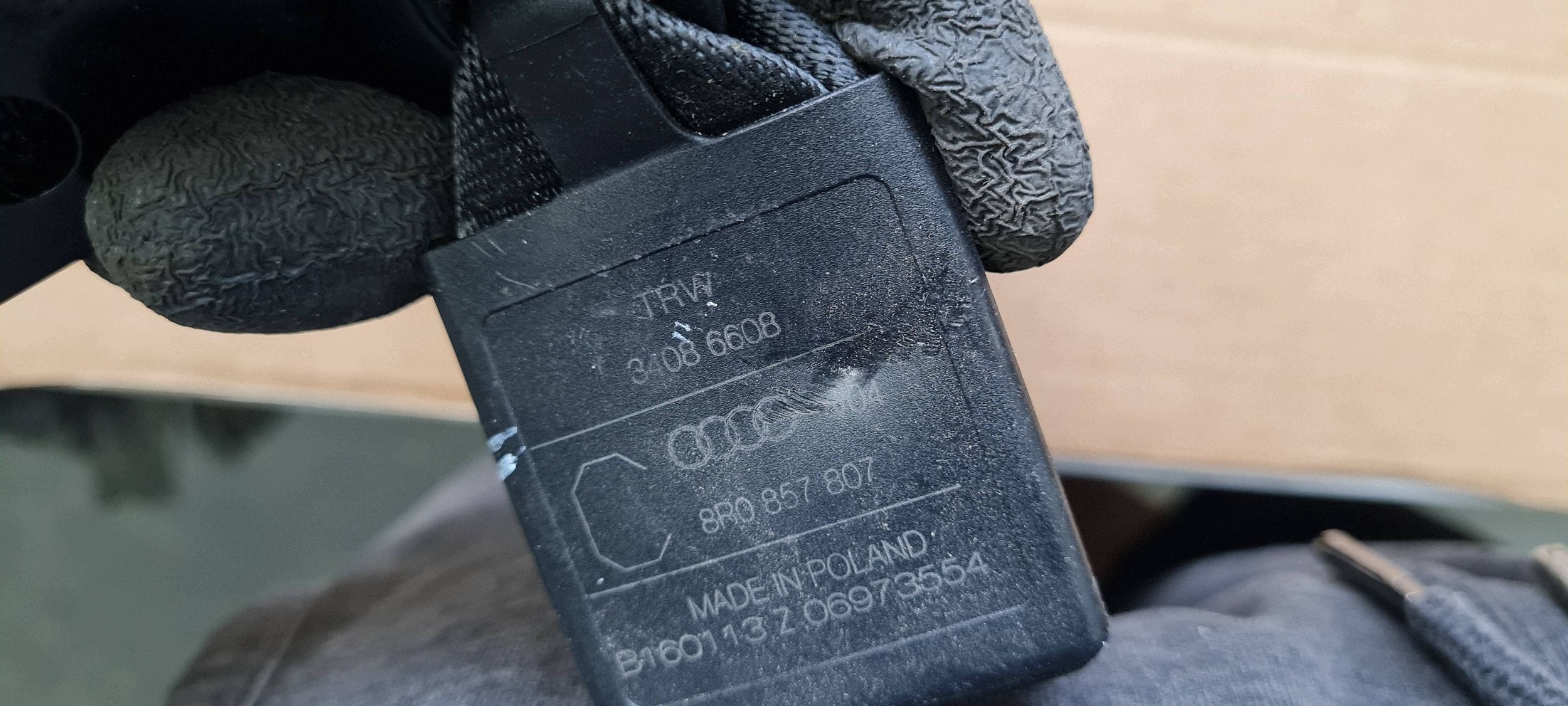 Q5 8R Gurten Sicherheits mitte heck schwarzer 8R0857807