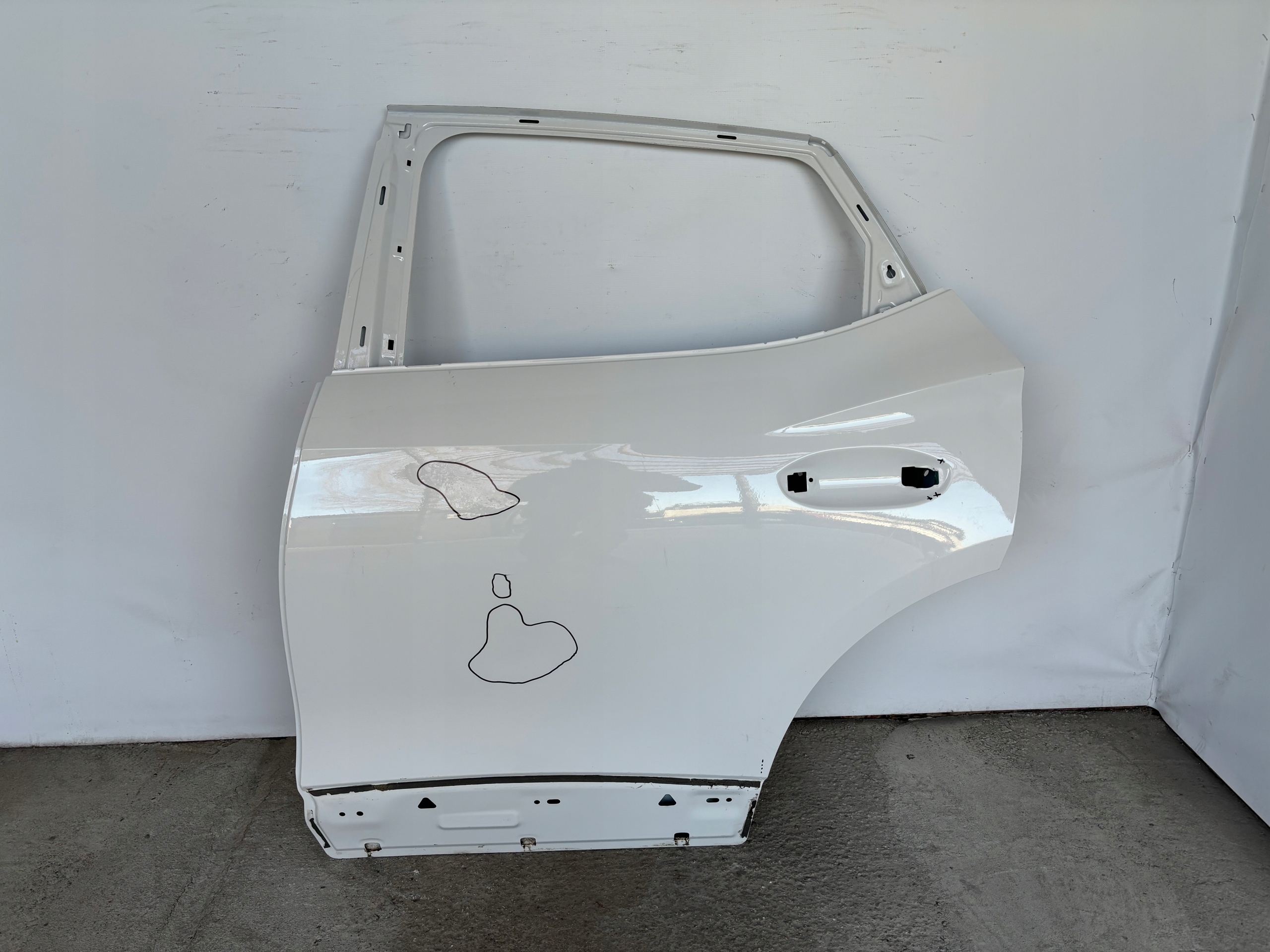 SEAT CUPRA FORMENTOR DRZWI TYŁ LEWE TYLNE POZNAŃ (==GIEŁDA==)