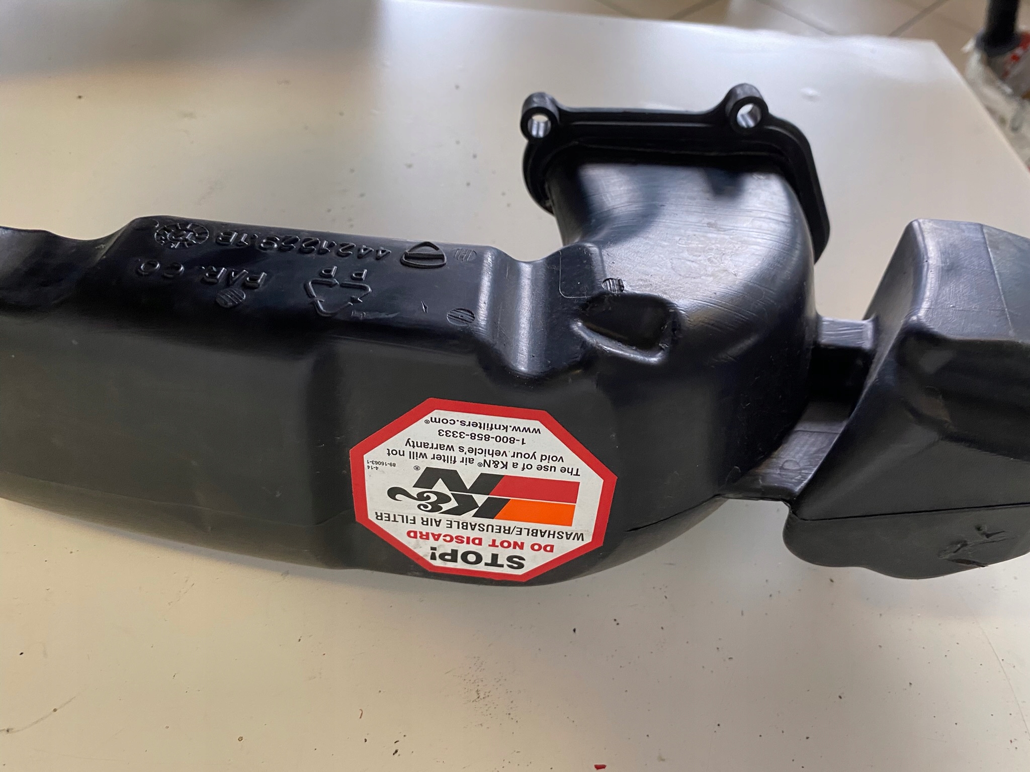 DUCATI DIAVEL WLOT POWIETRZA LEWY PRAWY 44212291B 44212281B Producent Ducati OE