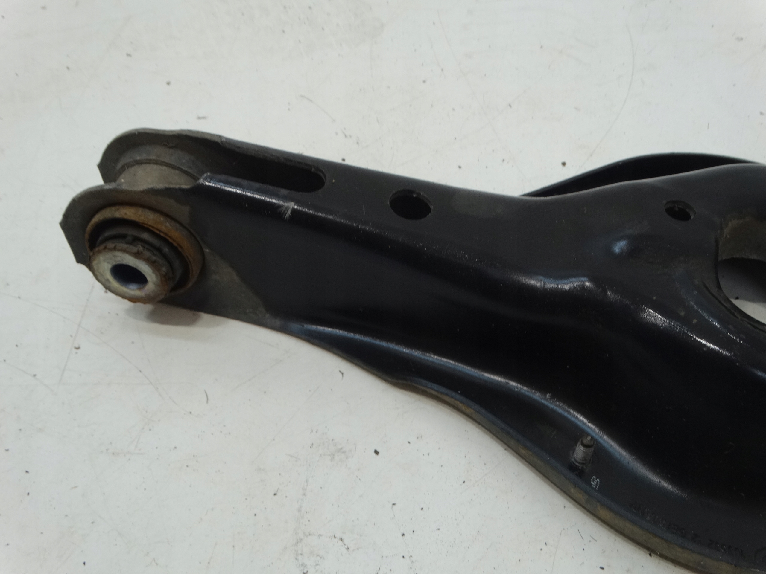 Querlenker unterer rechts heck BMW 1 F20 2.0D 2013R. 3332-6792541
