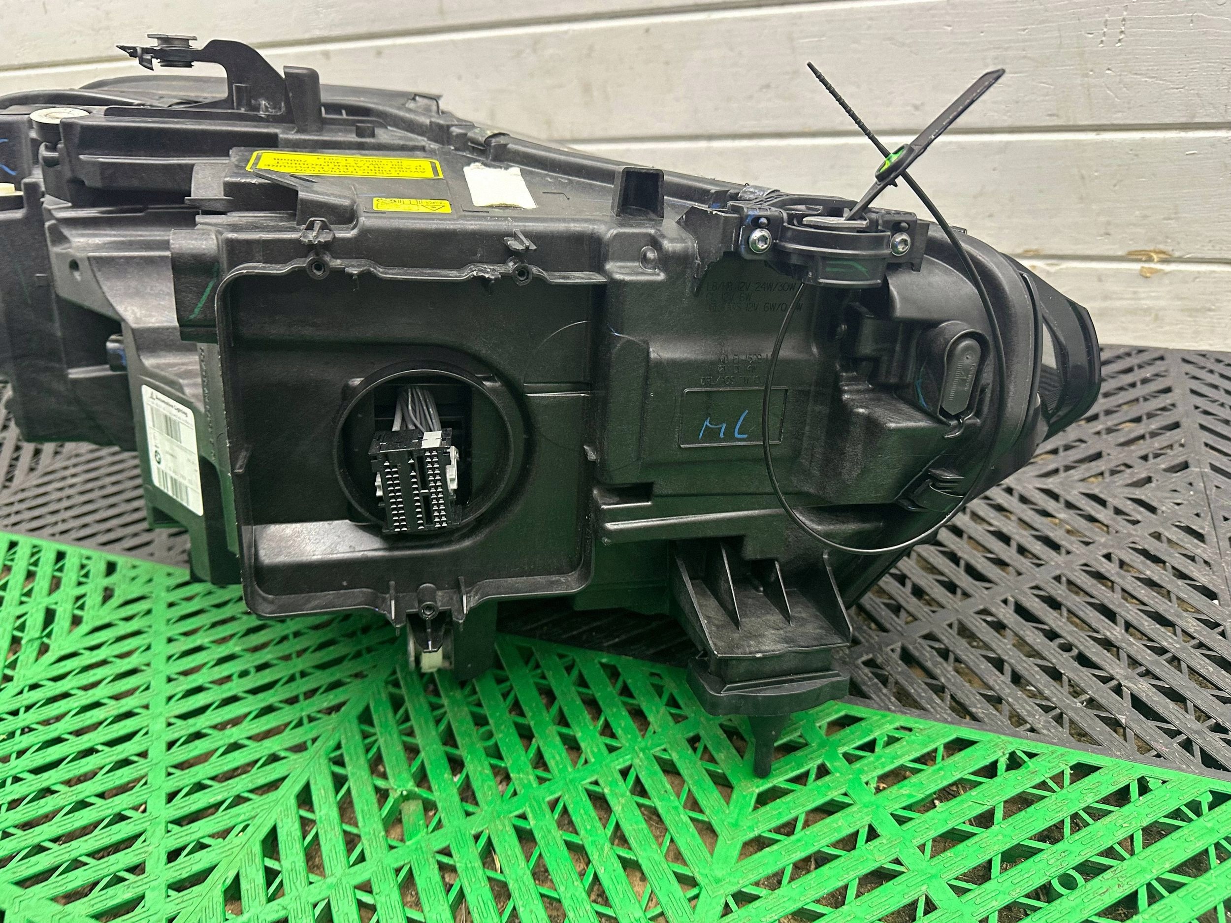 light front side left BMW X5 G05 X6 G06 LASER 9481789