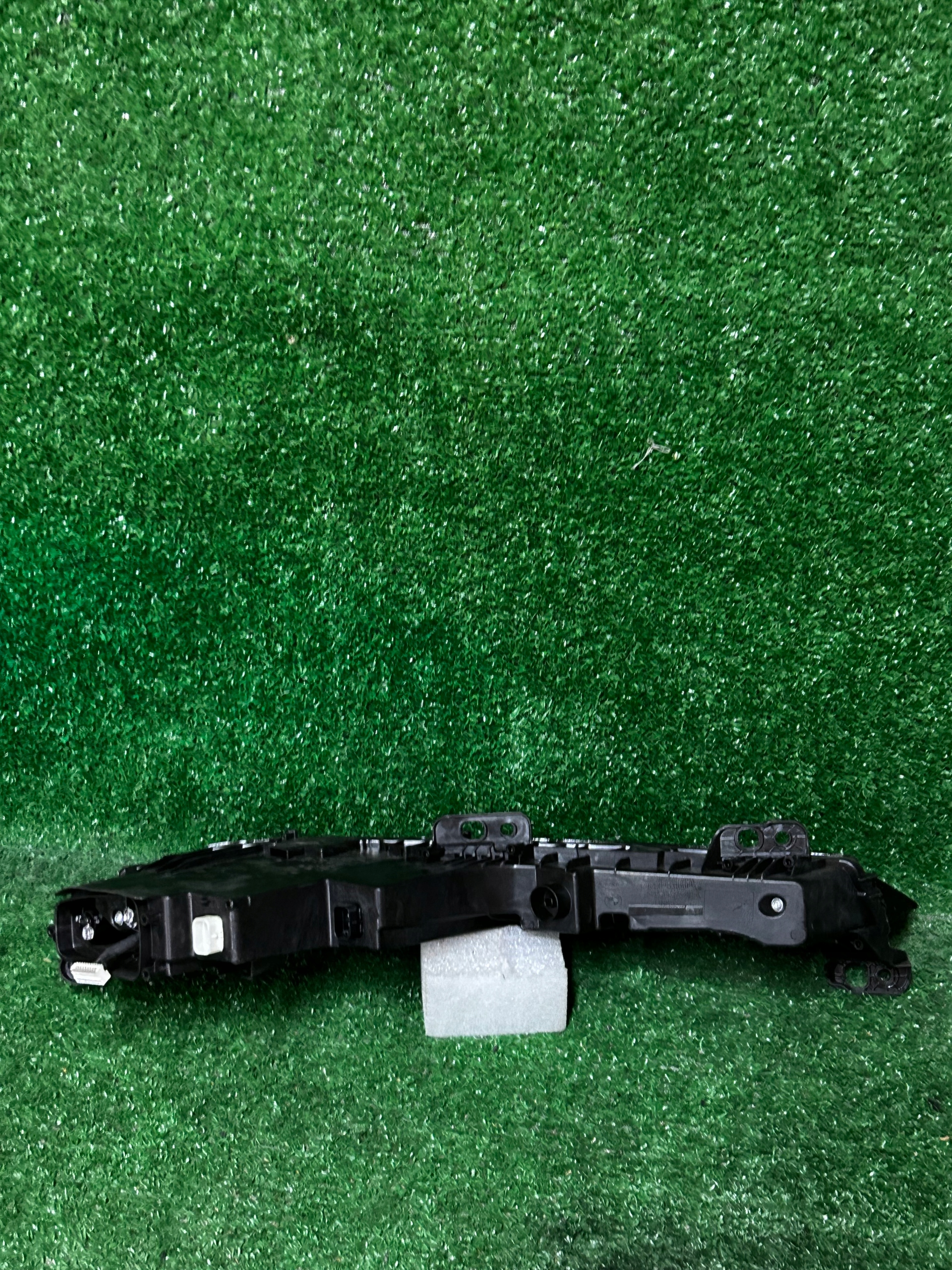 DRL left BMW 7 G70 9879935-11 NR.531