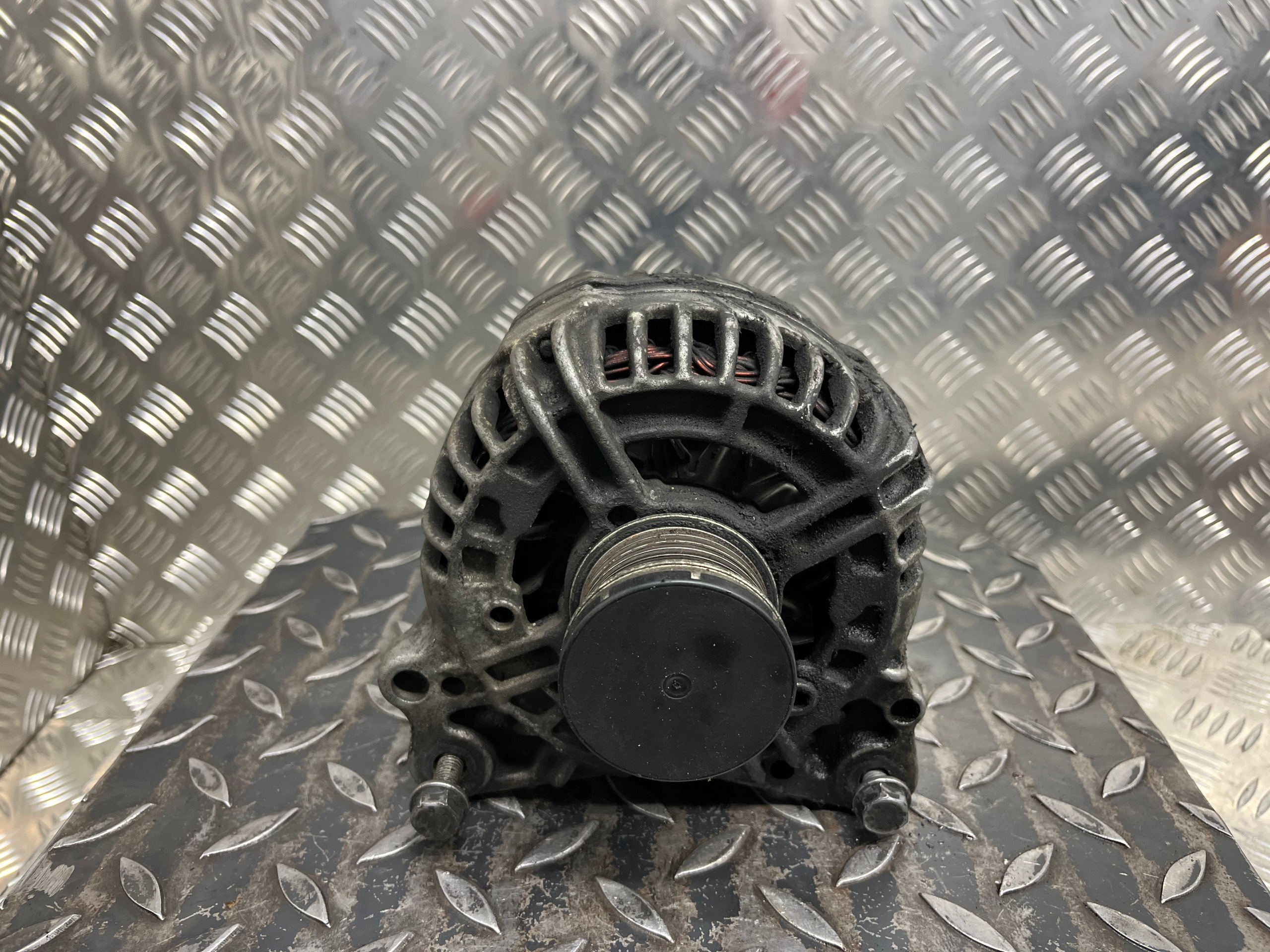 alternator VOLKSWAGEN EOS 03C903023A