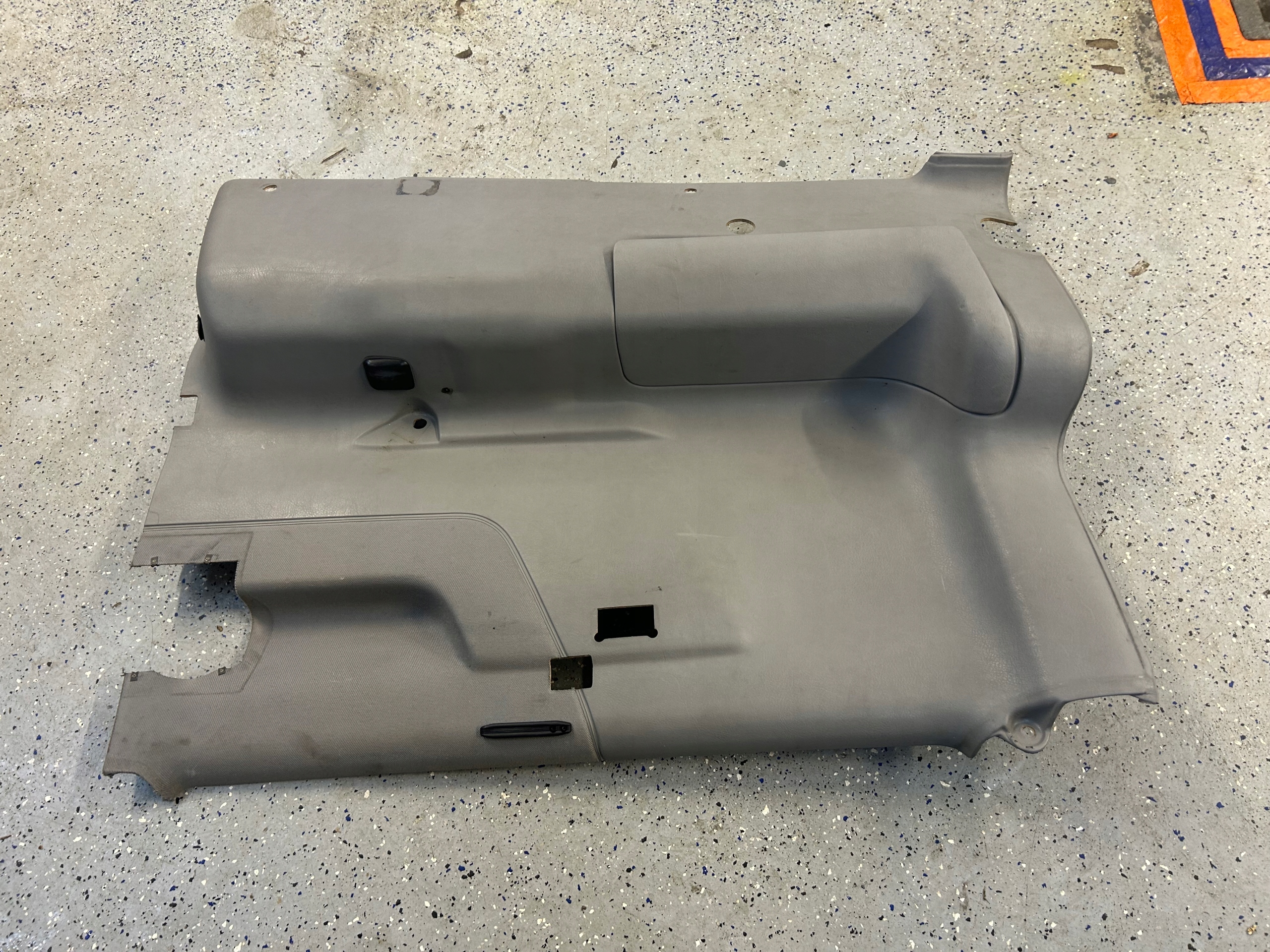 VW T4 CARAVELLE upholstery side rear part 7D0867035
