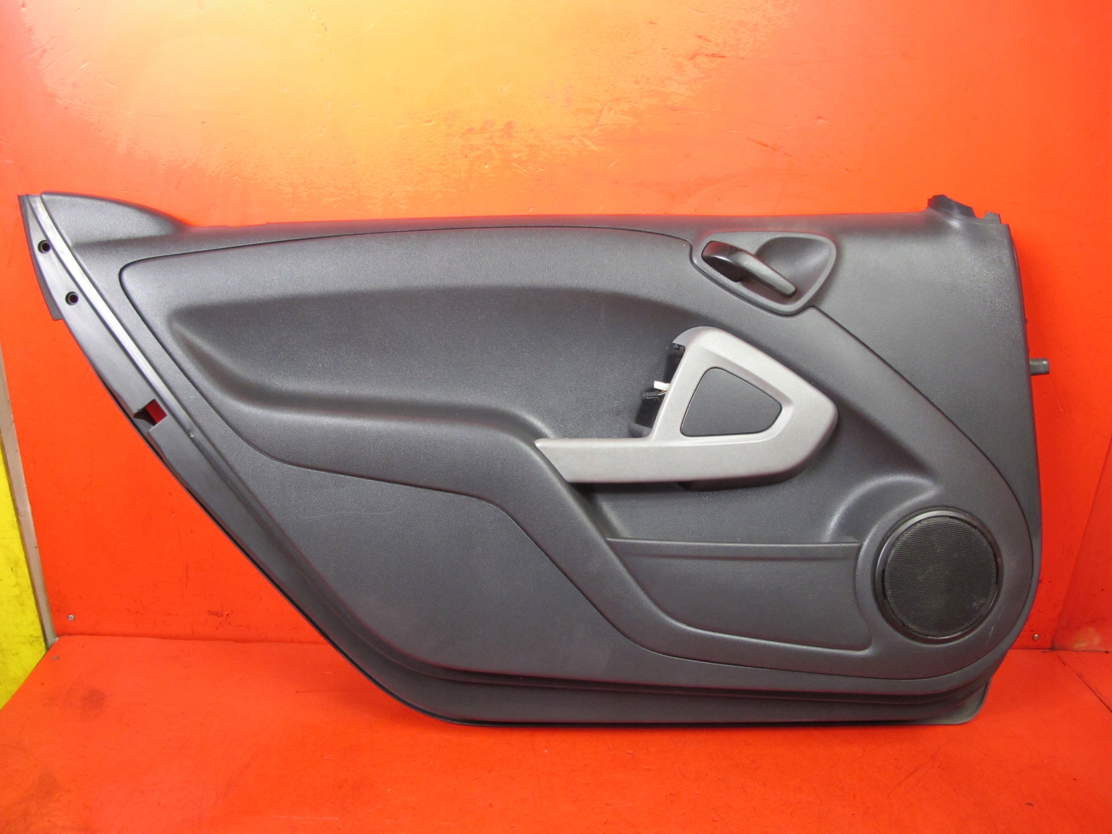 A4517270095 A4217200170 - SMART ForTwo II 451 обивка бекон дверь левая