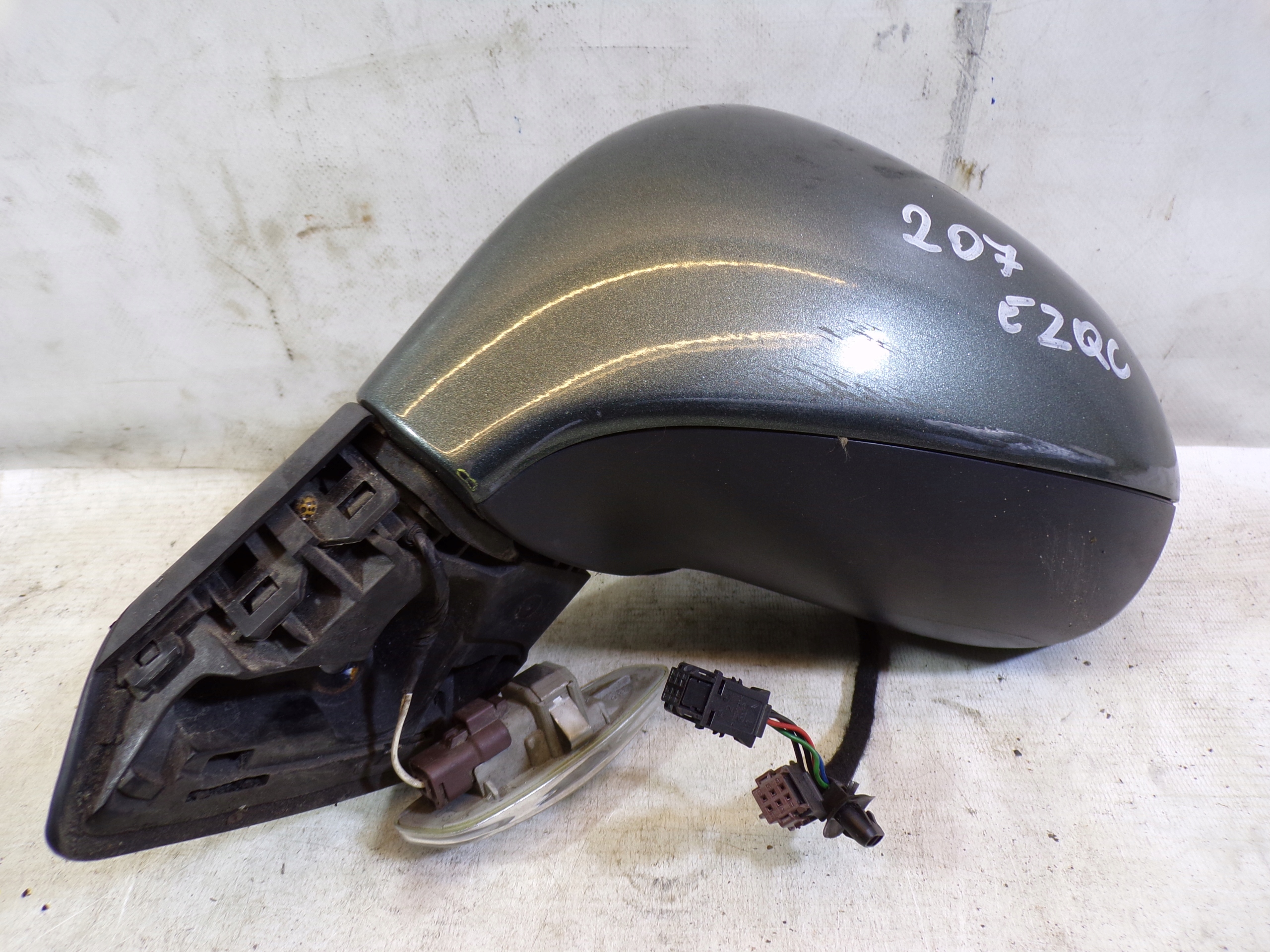 mirror left PEUGEOT 207 5+4 PIN colour EZQC