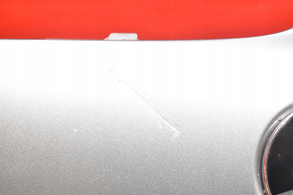 Capot Gris BMW E65 01-05