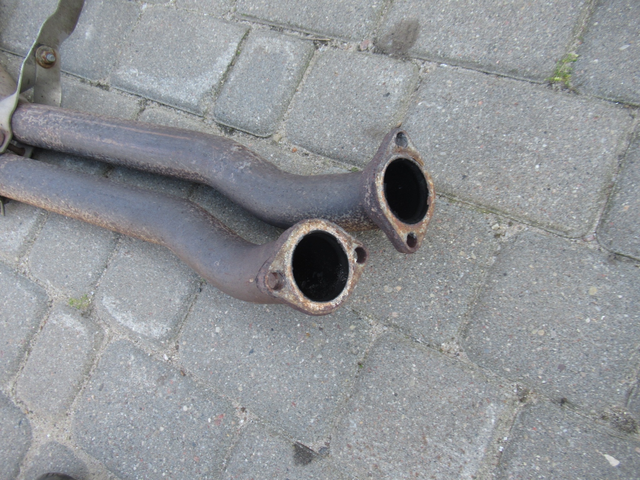silencer exhaust system koncowki BMW 5 e60 e61 2.2 2.5 3.0 M54 192km 231km