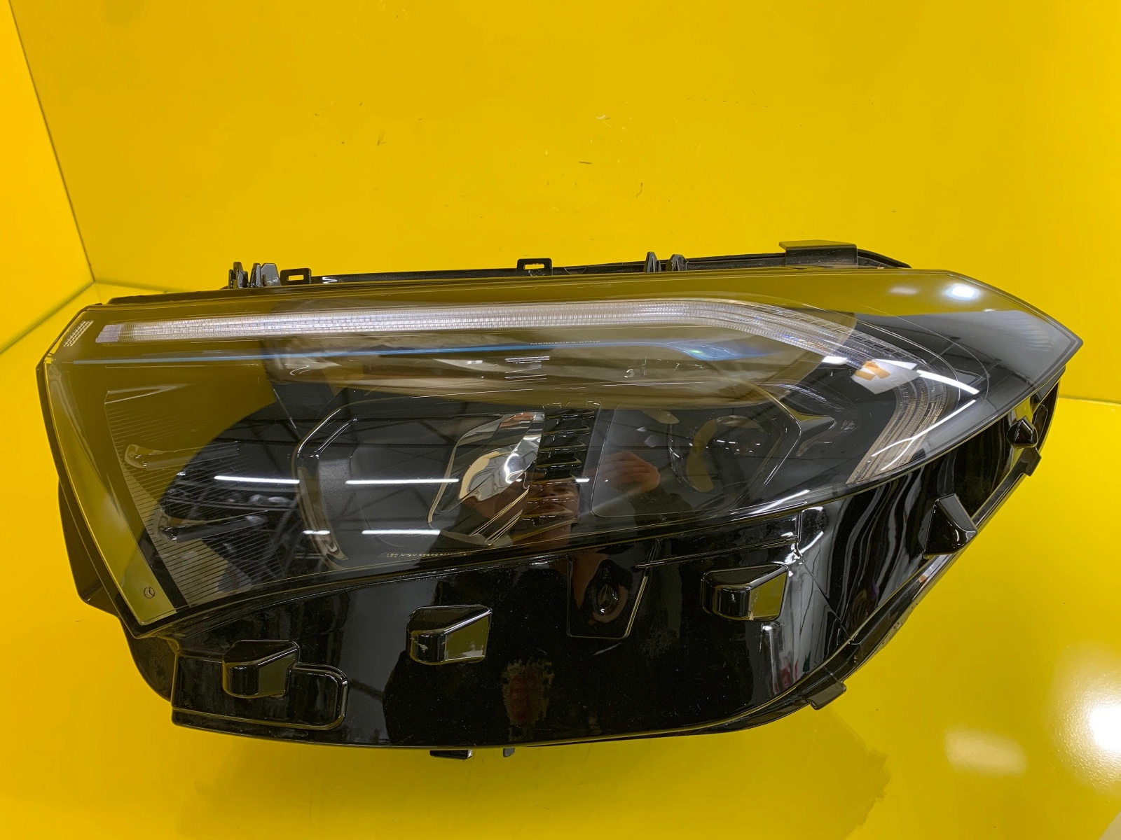 light left Mercedes EQB EQA W243 Full Led A2439068900