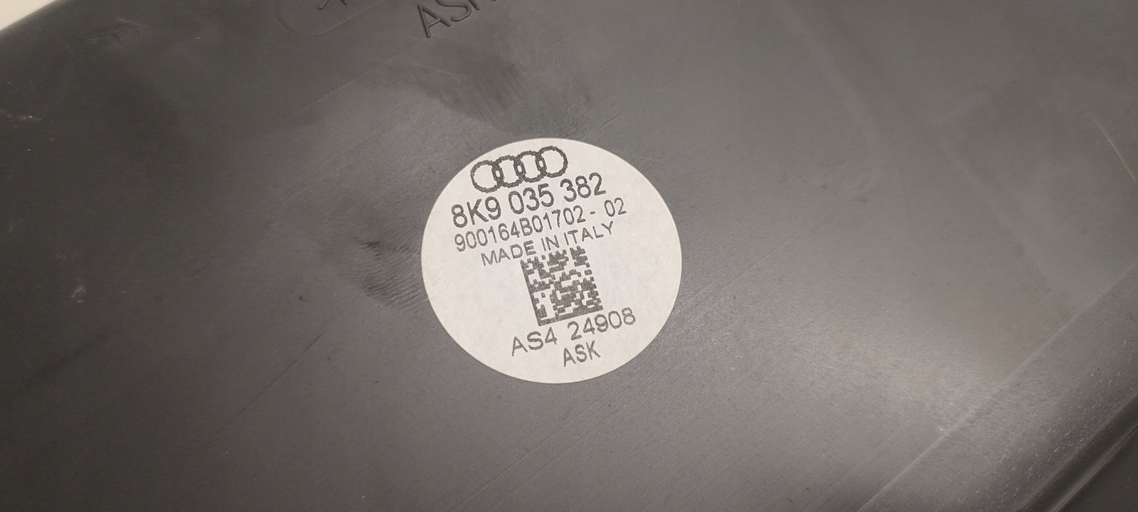 speaker niskotonowy subwoofer Audi A4 B8