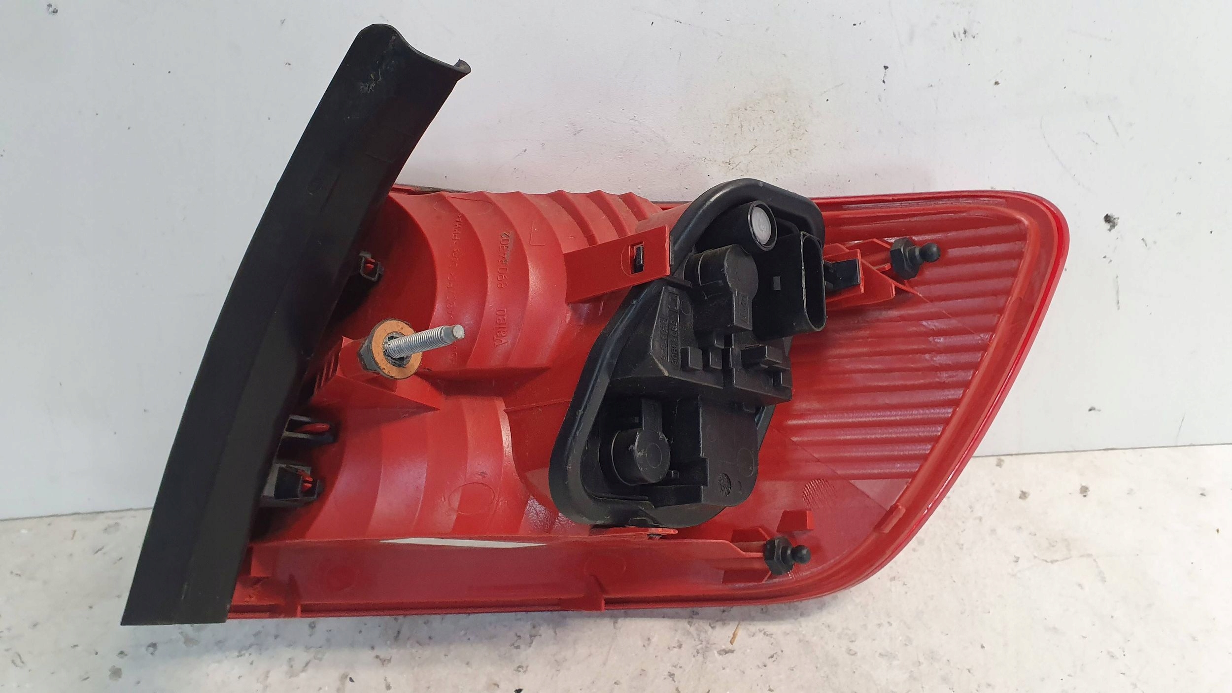light rear part left AUDI A6 C6 4F KOMBI 4F9945095 05