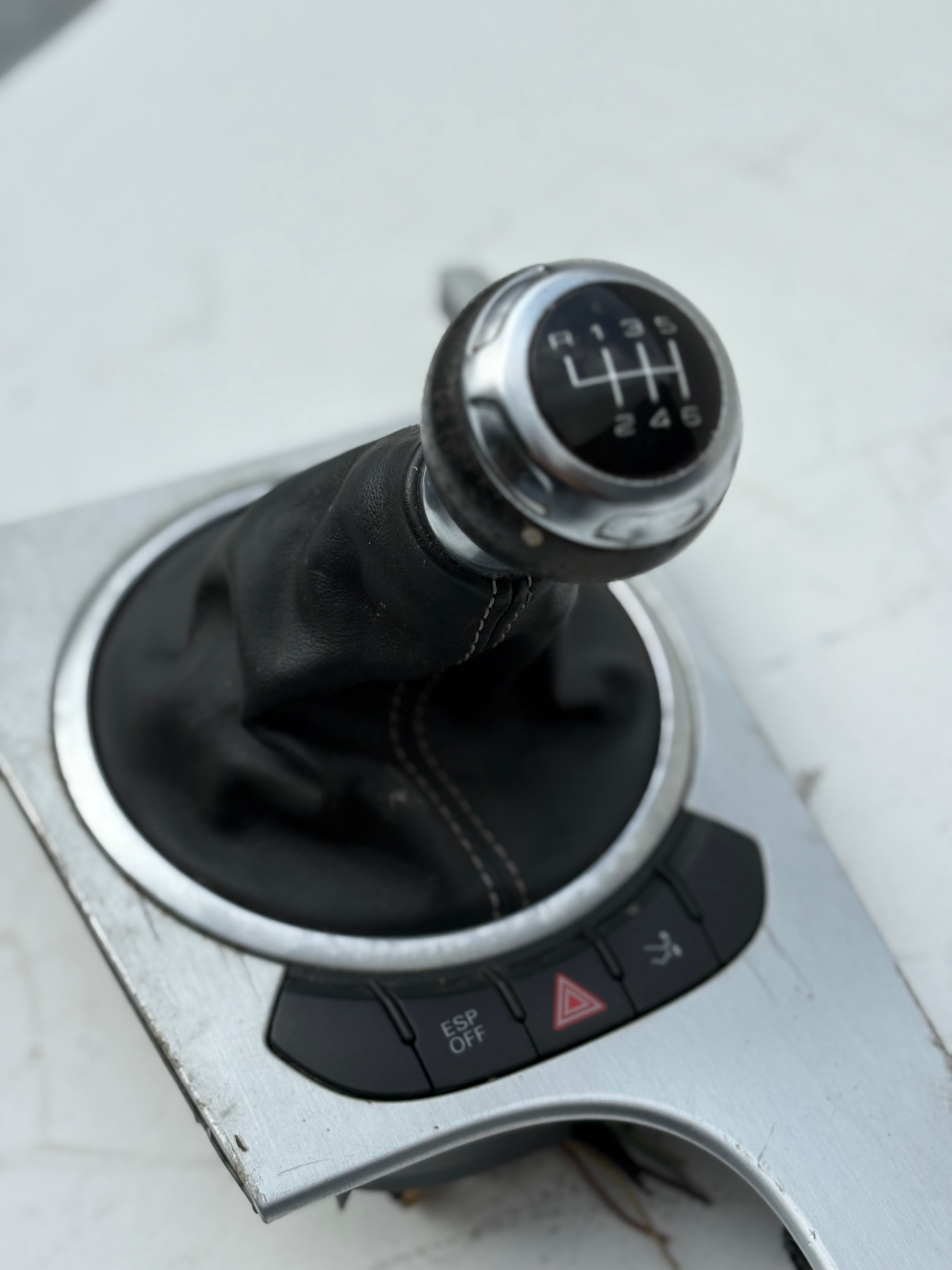 AUDI TT TT2 8J knob sleeve frame PANEL cover