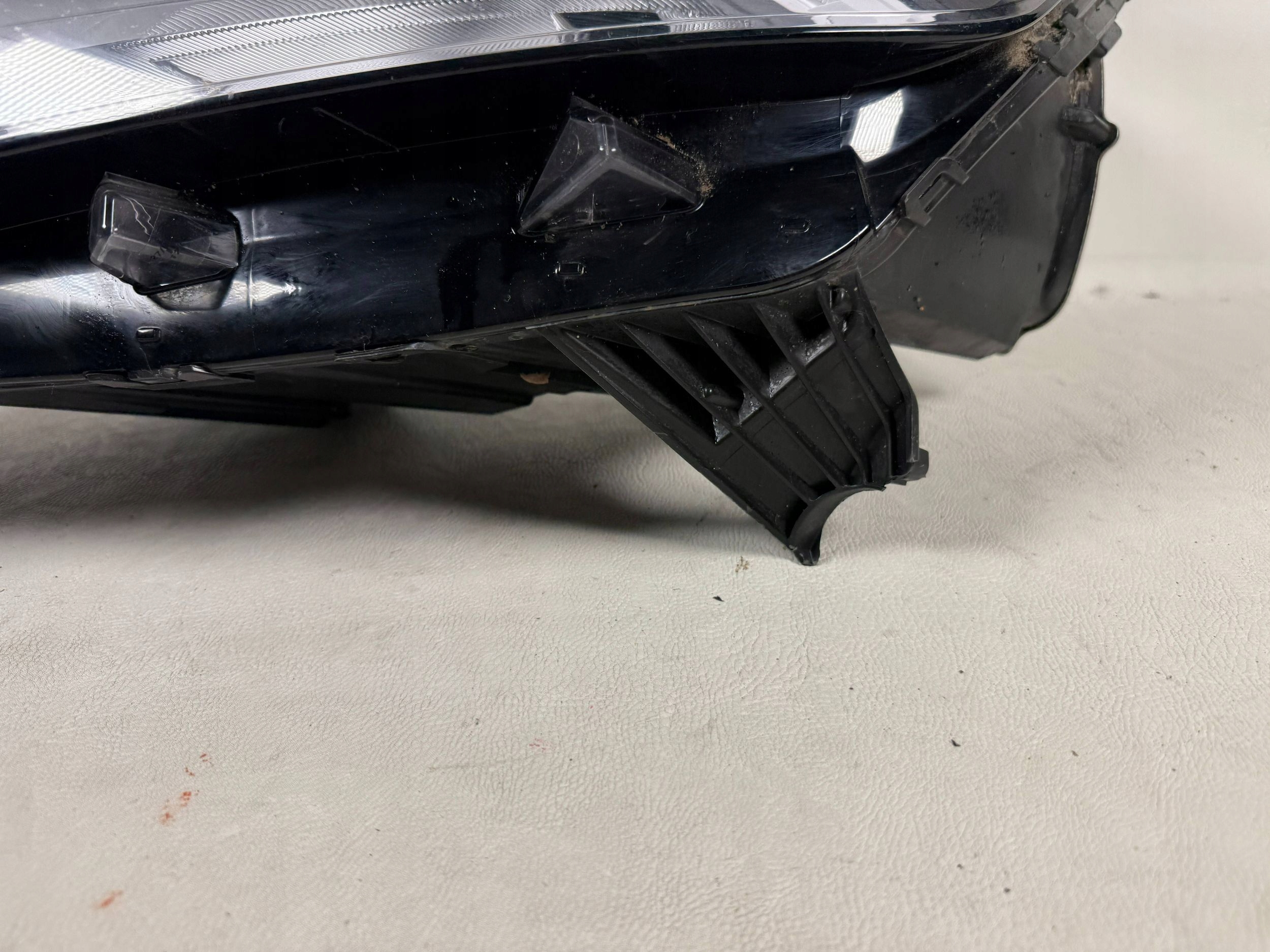 Dacia Sandero 3 III 20- light left front front